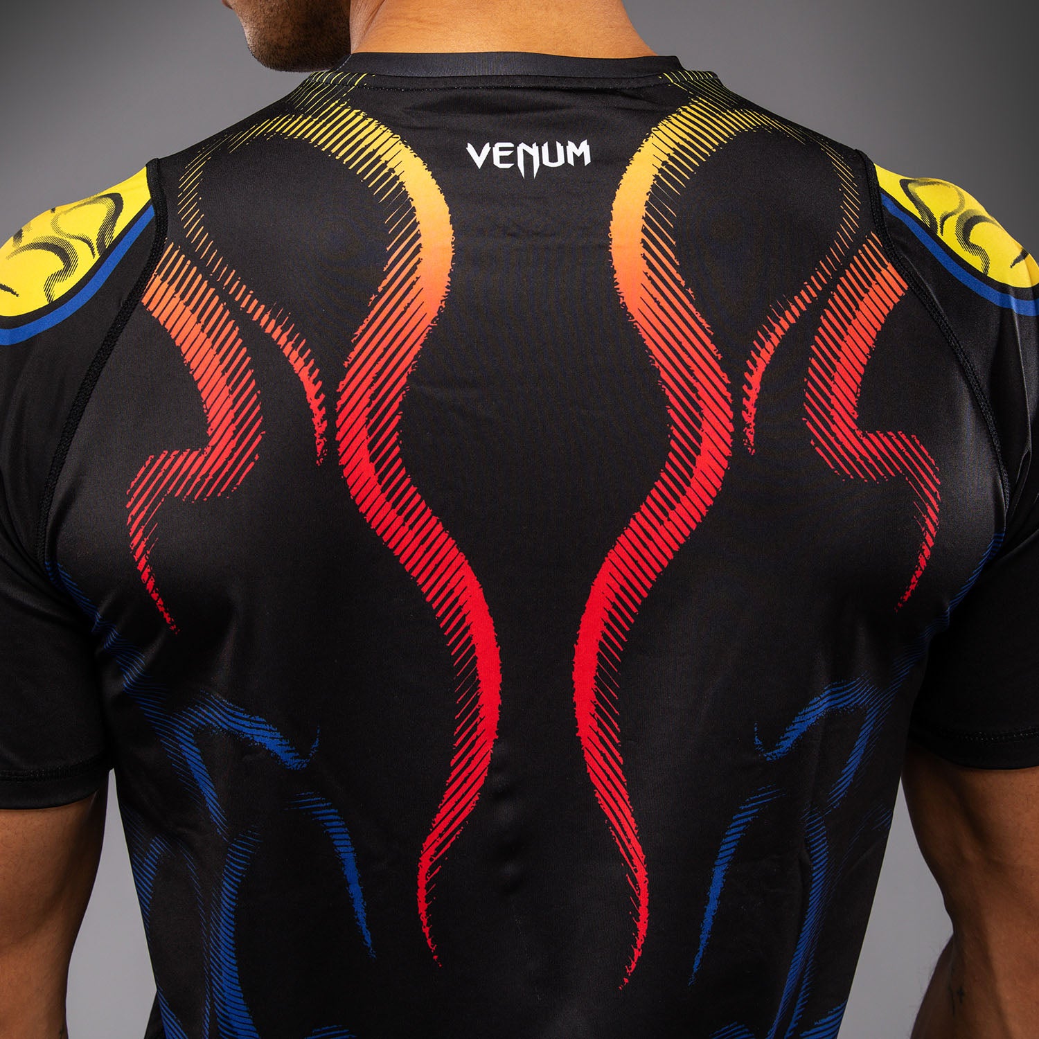 venum-x-tekken-8-dry-tech-t-shirt-yoshimitsu-herren-schwarz-orange image 6