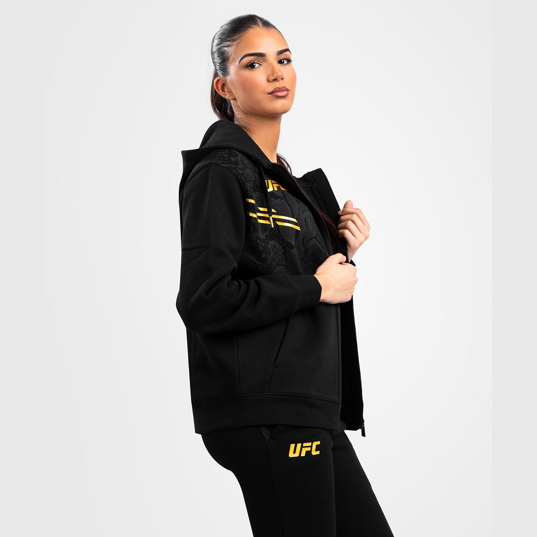 venum-ufc-adrenaline-replica-zip-hoodie-damen-champion image 7