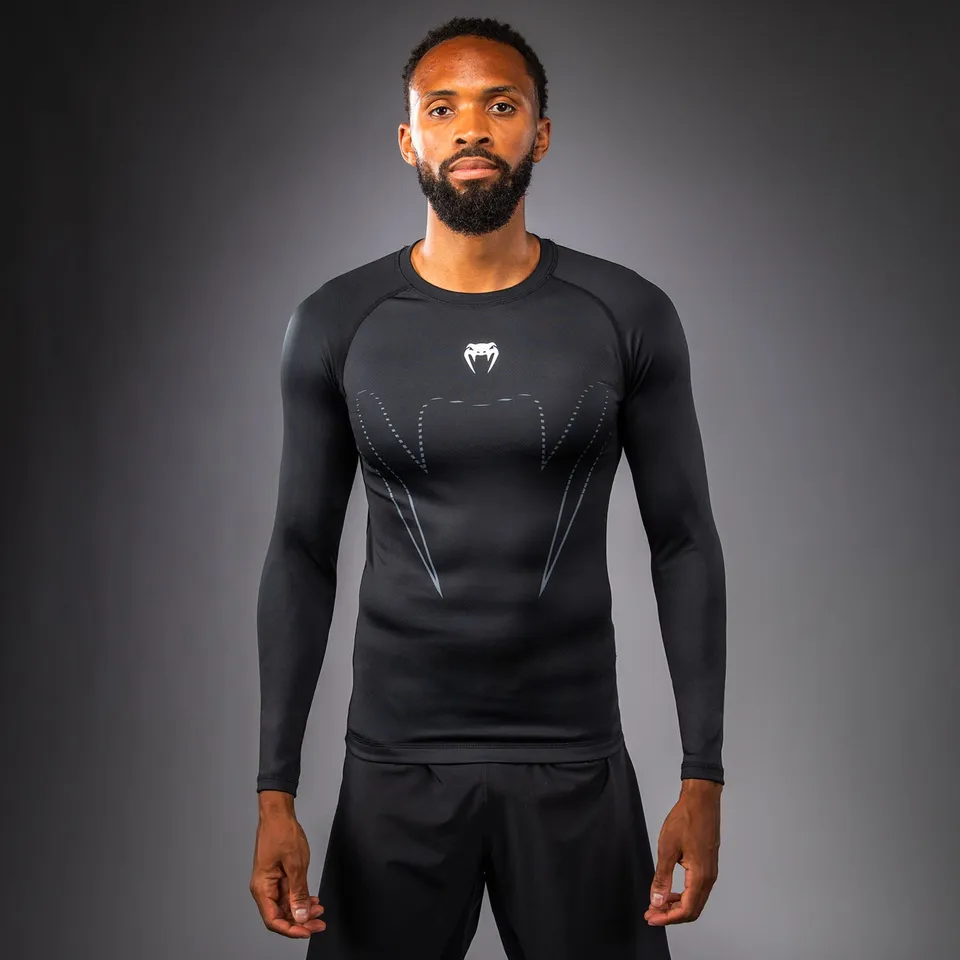 venum-edge-langarm-rashguard-schwarz-sand image 1