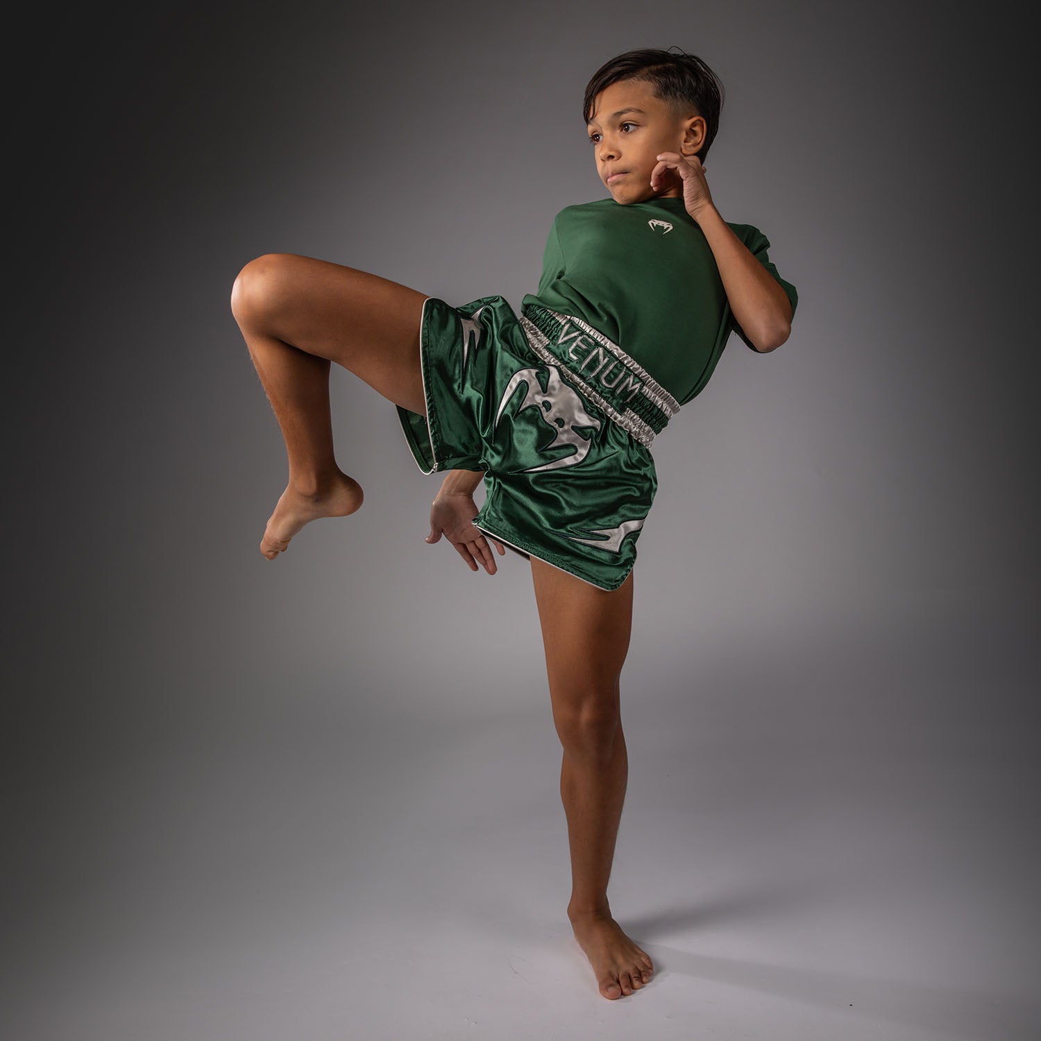 venum-inferno-muay-thai-shorts-kinder-waldgr-n-off-white image 6