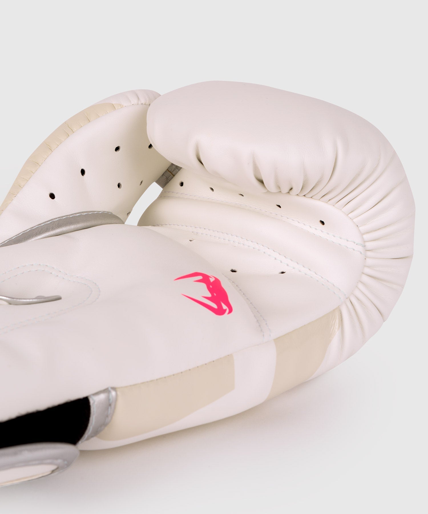 venum-elite-boxhandschuhe-wei-silber-rosa image 5
