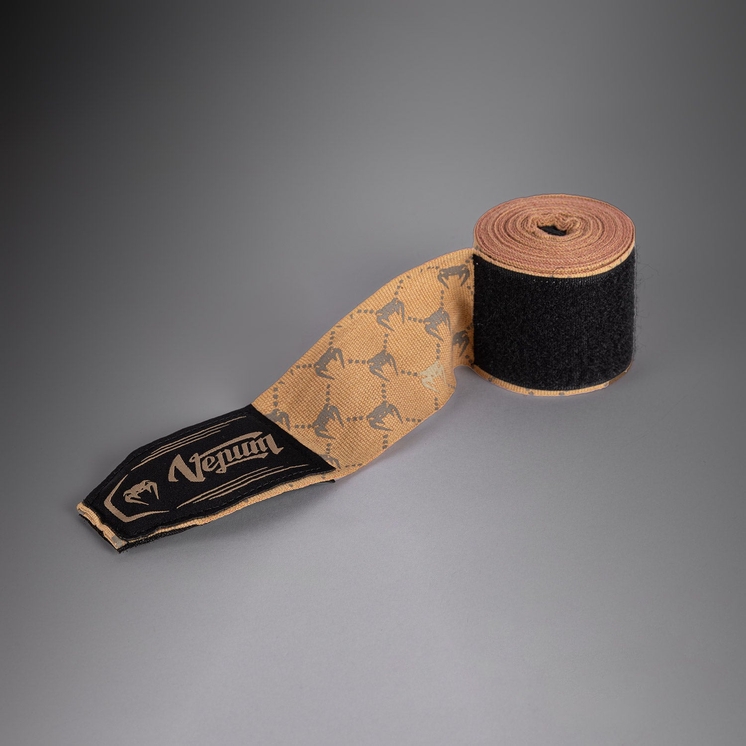 venum-kontact-evo-monogram-handbandagen-sand-beige image 3