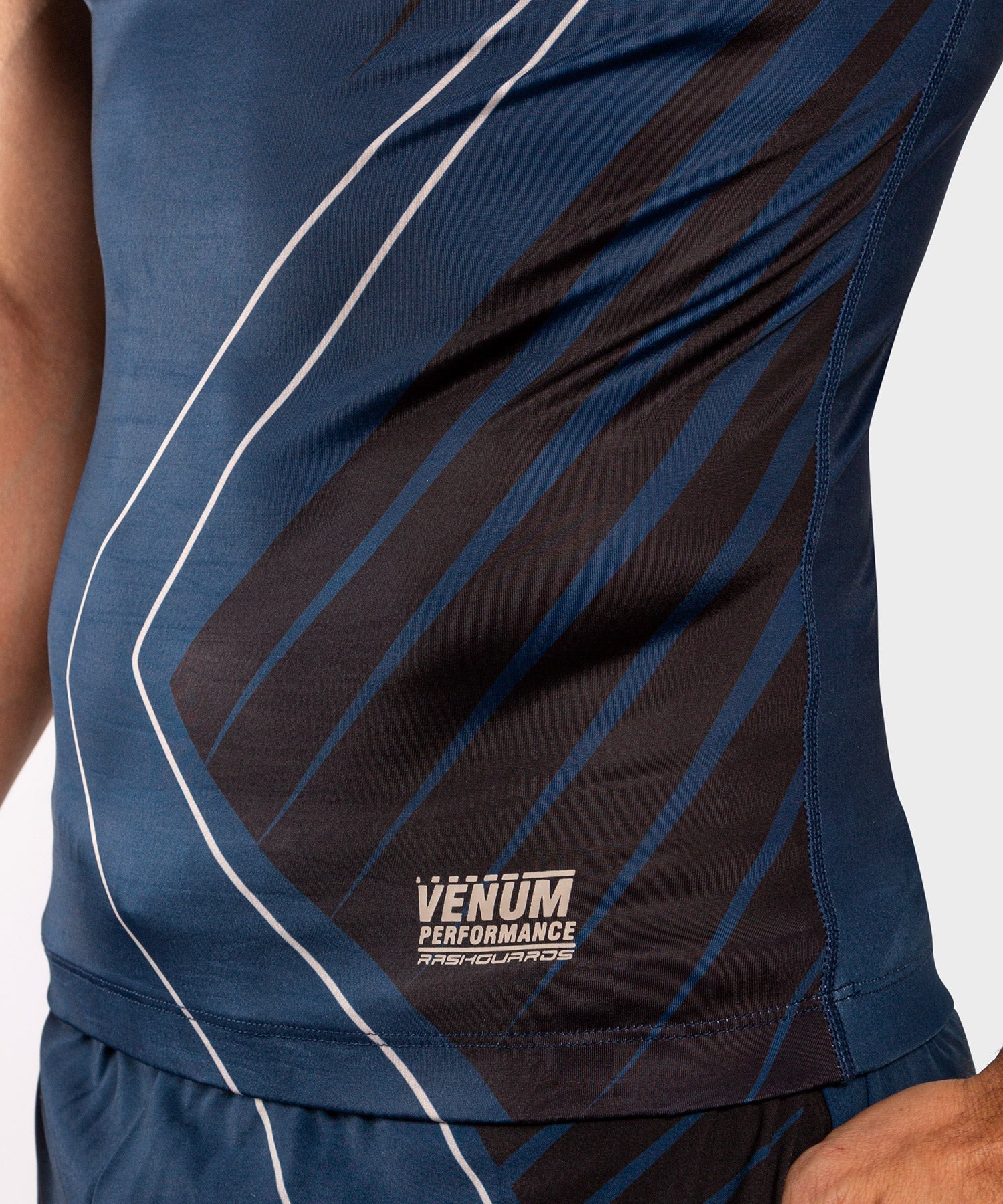 venum-contender-5-0-rashguard-kurzarm-marineblau-sand image 7