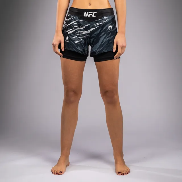 ufc-fusion-by-venum-authentic-fight-night-damen-fight-short-schwarz image 1