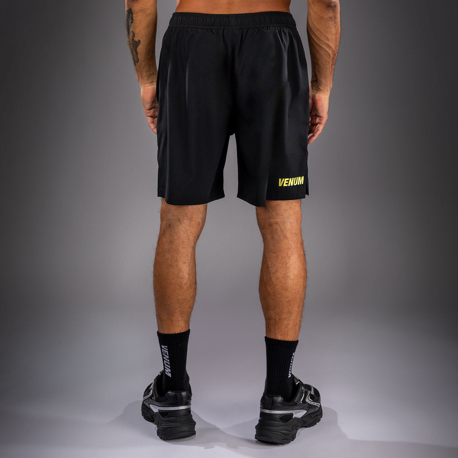 venum-contender-trainingsshorts-herren-schwarz-gold image 3