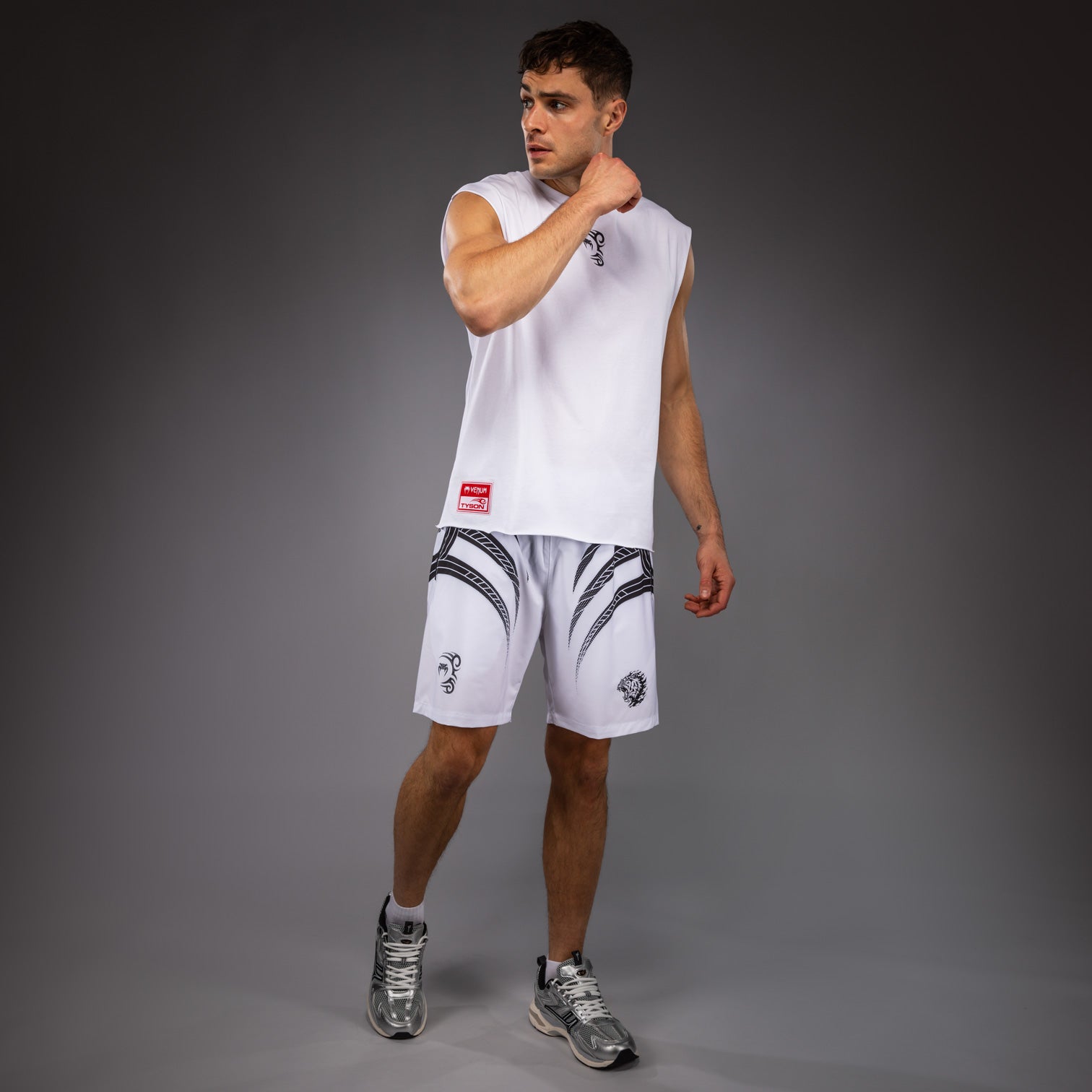 venum-x-mike-tyson-tiger-rmelloses-t-shirt-herren-optisch-wei image 4
