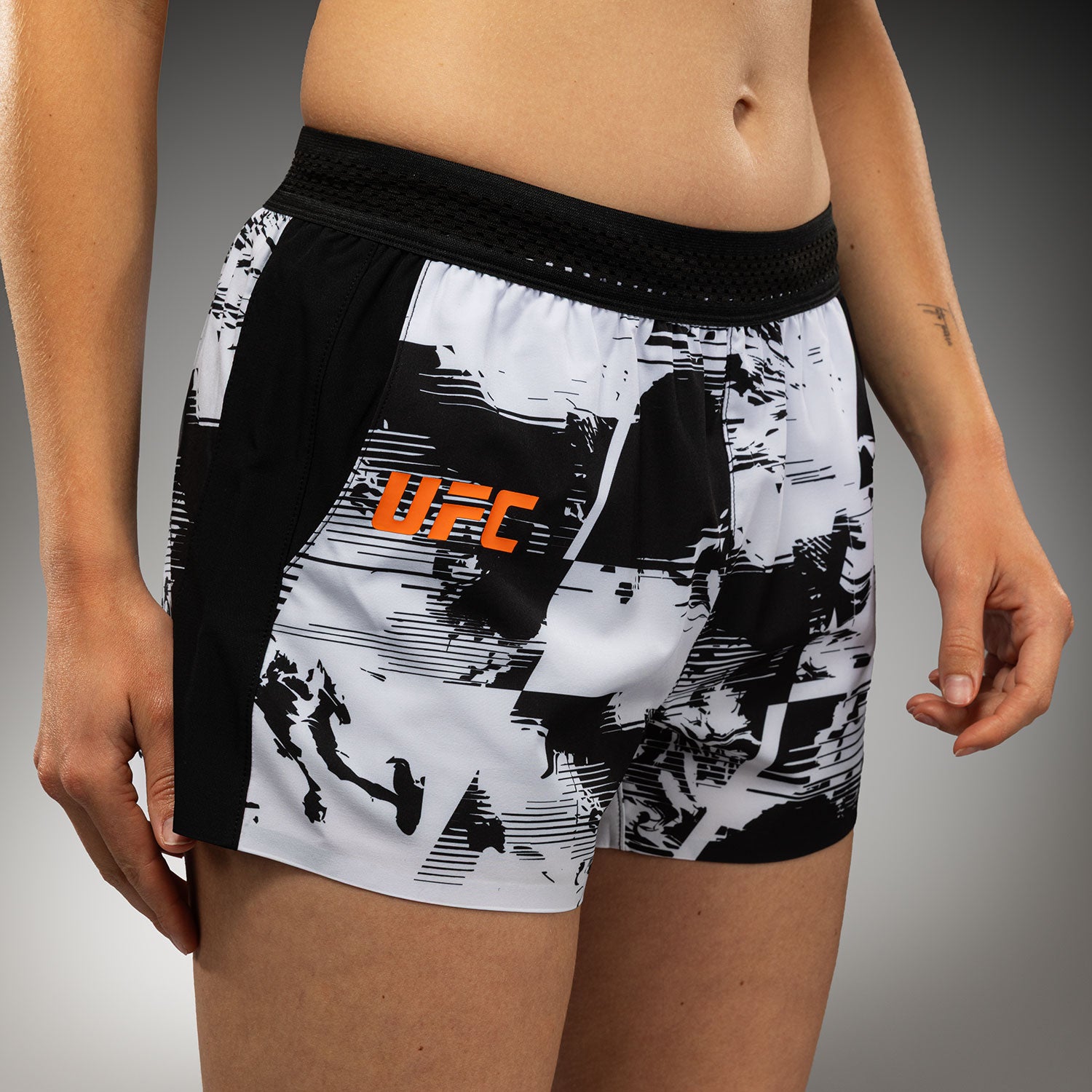 venum-ufc-zenith-authentic-fight-week-damen-performance-shorts-wei image 5