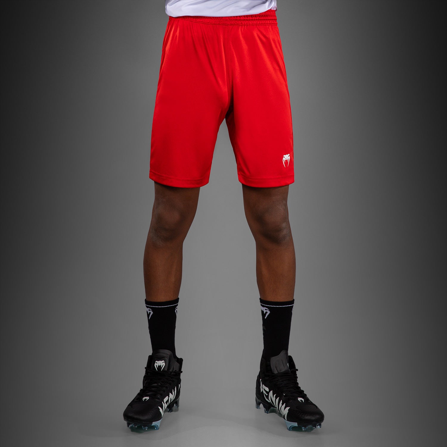 venum-lineup-trainingsshorts-rot-f-r-kinder image 1