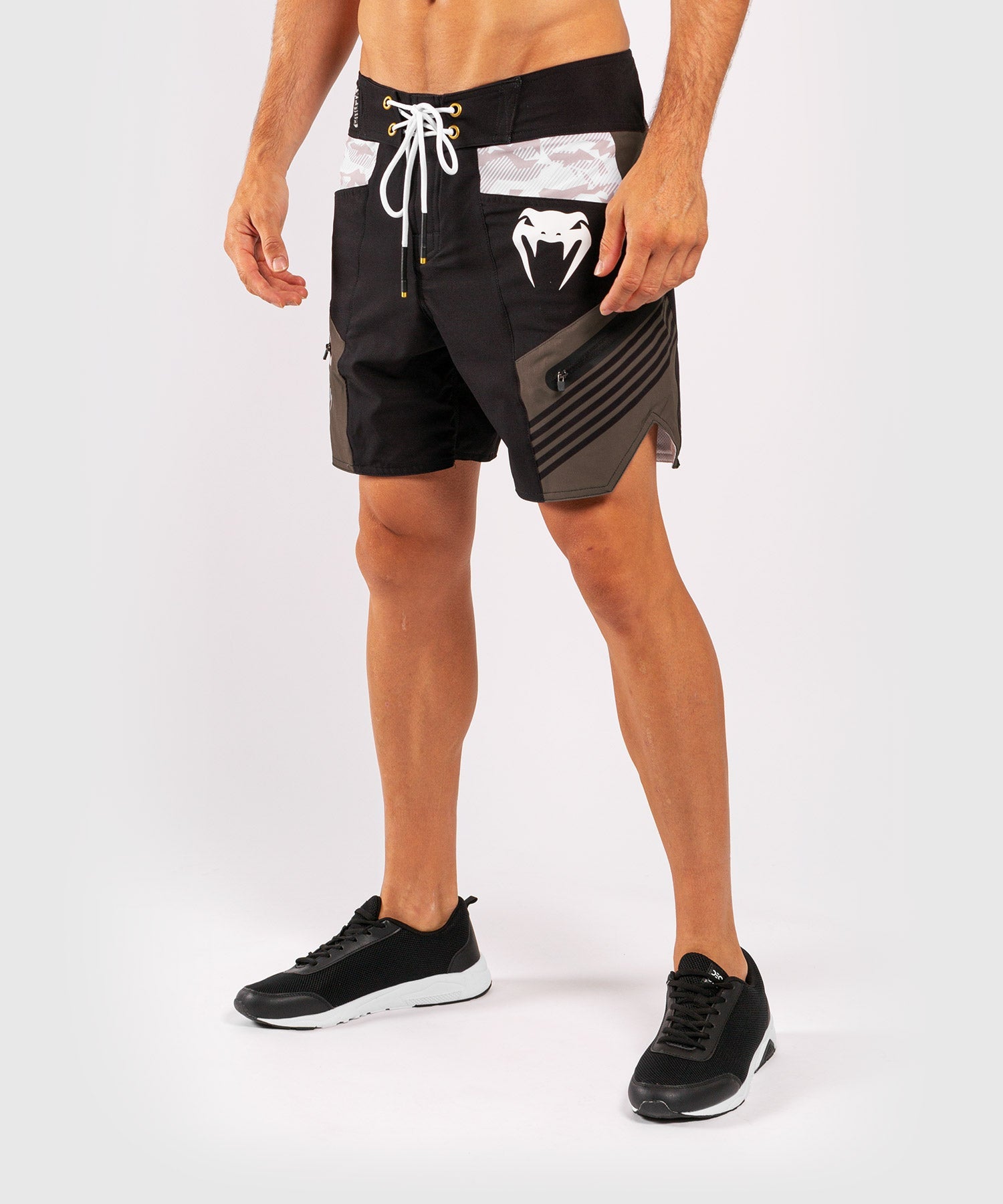 venum-cargo-badeshorts-schwarz-grau image 2