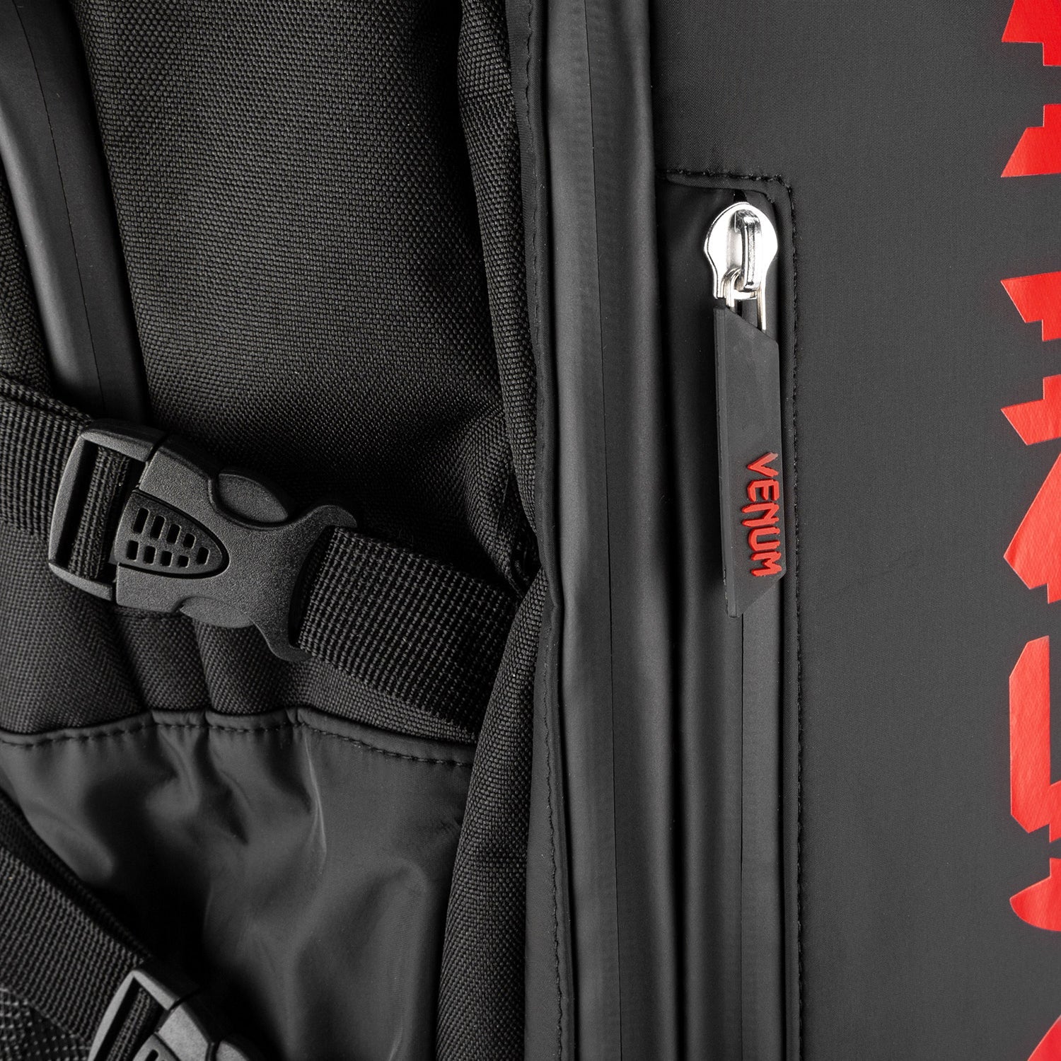 venum-challenger-xtrem-evo-rucksack-schwarz-rot image 6