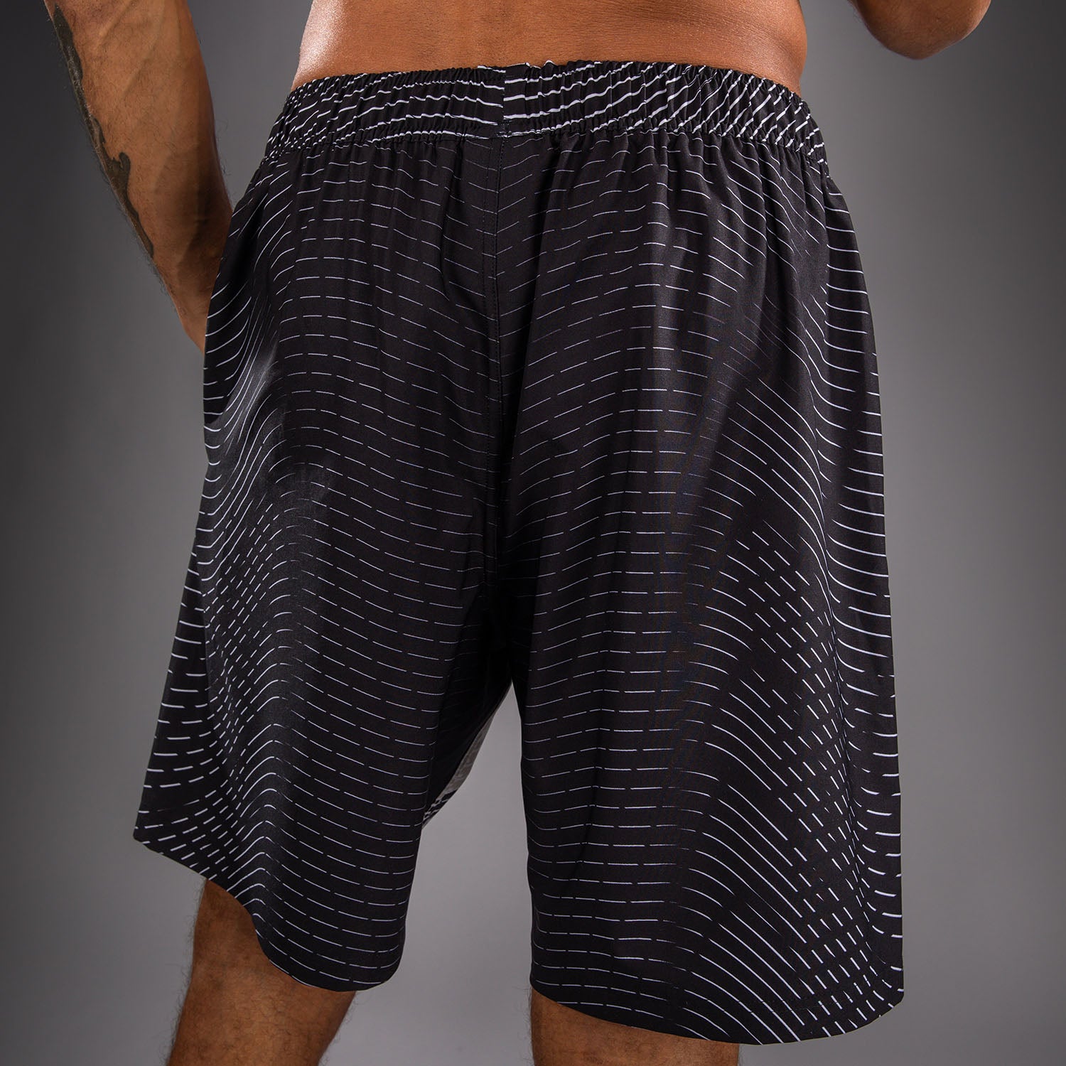 venum-galactic-3-0-trainingsshorts-cremewei-schwarz image 6