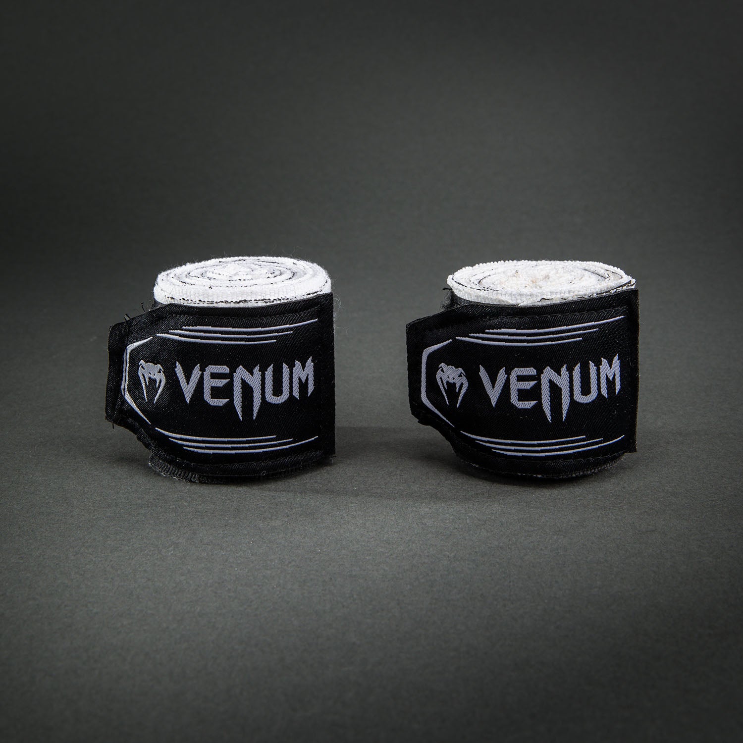 venum-kontact-evo-bats-night-boxing-bandagen-schwarz-wei image 2