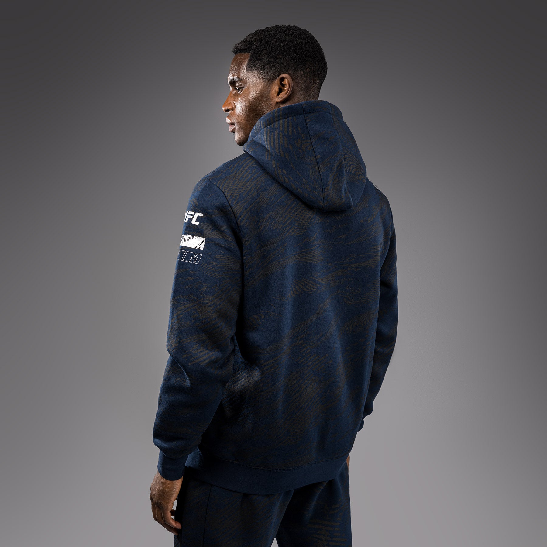 venum-ufc-fusion-fight-week-herren-hoodie-ozeanisches-blau image 8