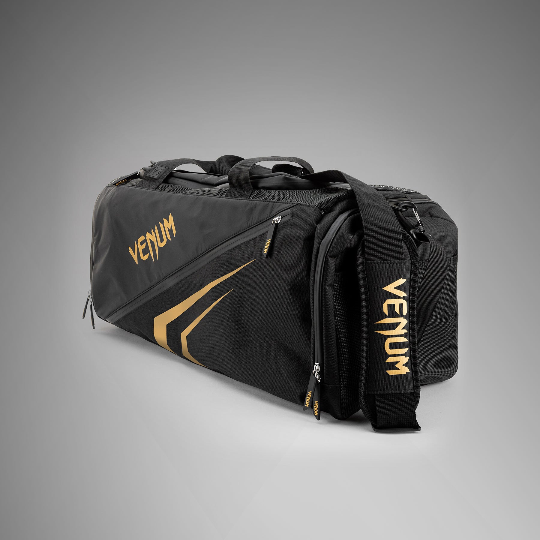 venum-trainer-lite-evo-sporttasche-schwarz-gold image 2