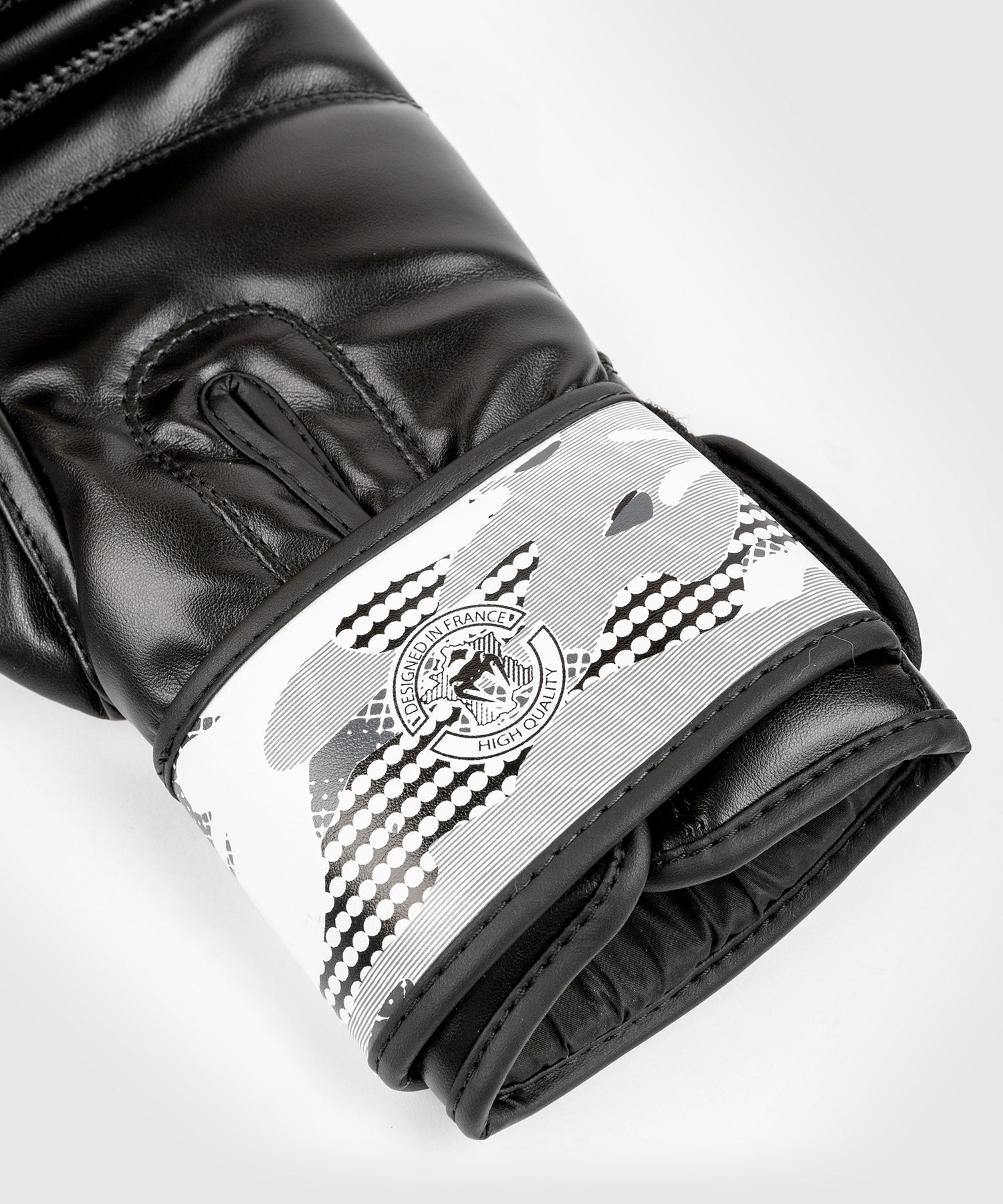 venum-contender-2-0-defender-boxhandschuhe-camo-urbane image 5