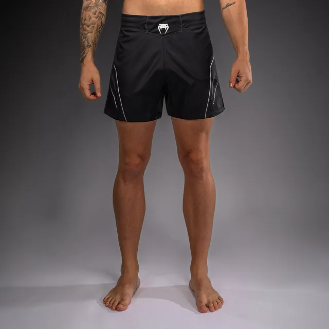 venum-streamline-fightshorts-schwarz-wei-herren image 1
