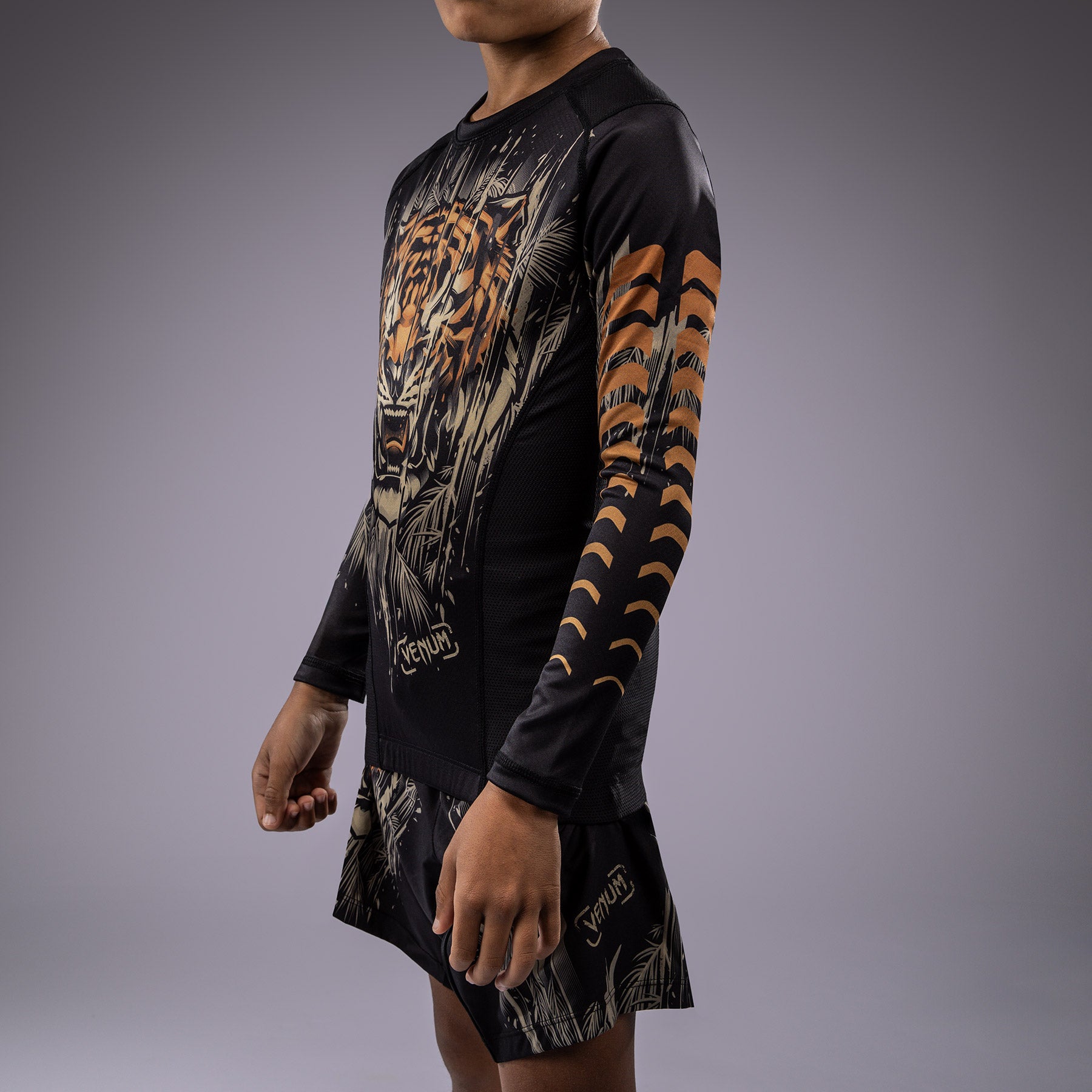 venum-tiger-kinder-langarm-rashguard-schwarz-neon-orange image 3