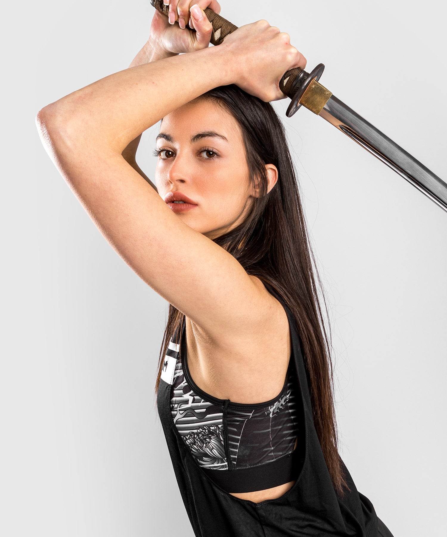 venum-ykz21-tank-top-damen-schwarz-wei image 3