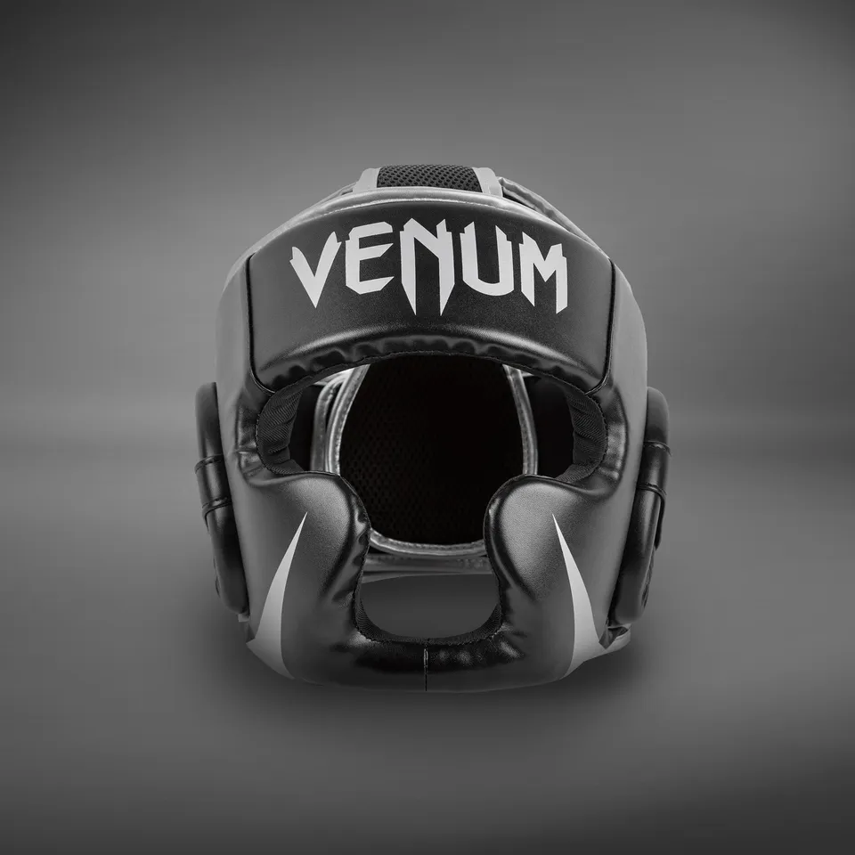 venum-challenger-2-0-kopfschutz-schwarz-silber image 1