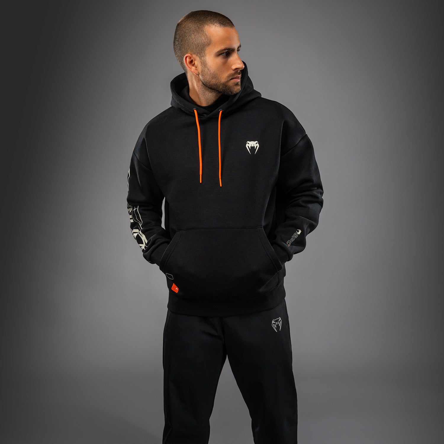 venum-eclipse-hoodie-herren-schwarz-ivory image 1