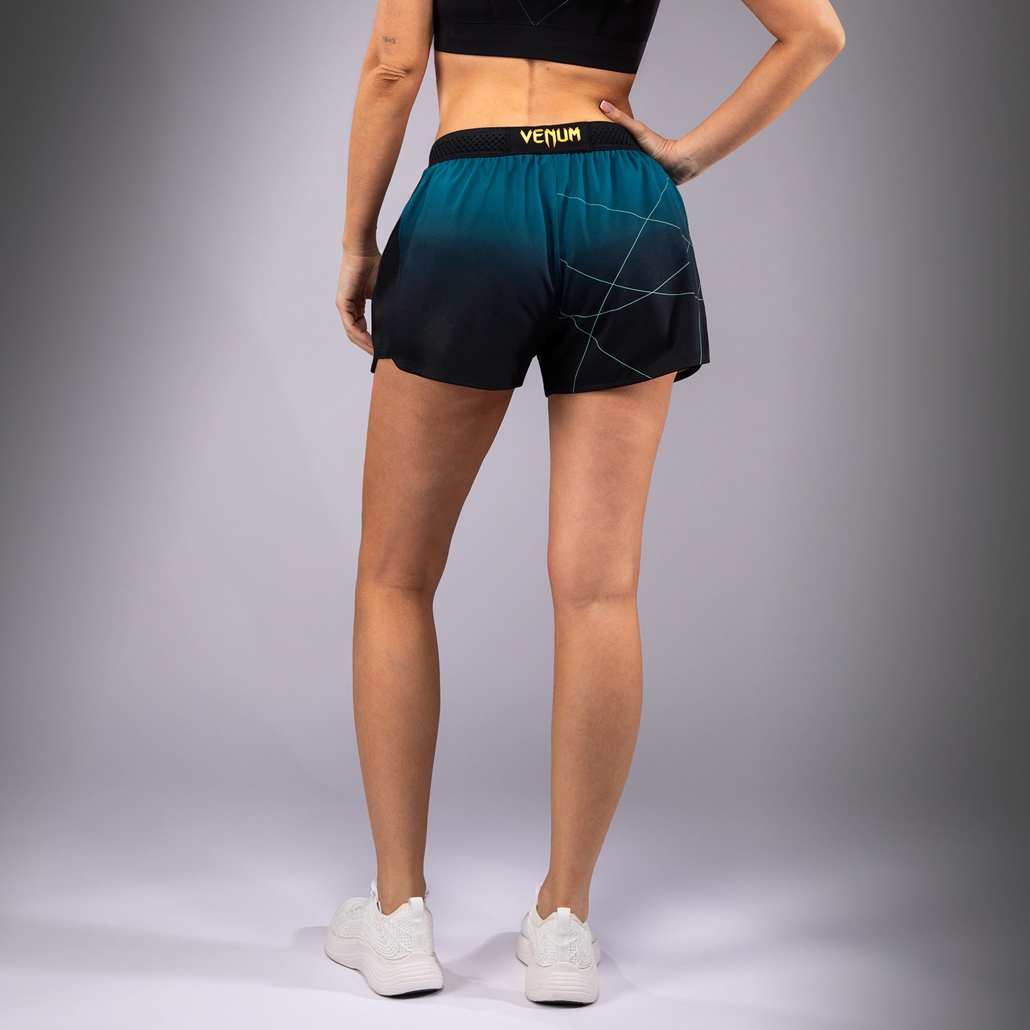 venum-tactical-xt-trainingsshorts-f-r-frauen-schwarz-waldgr-n image 3