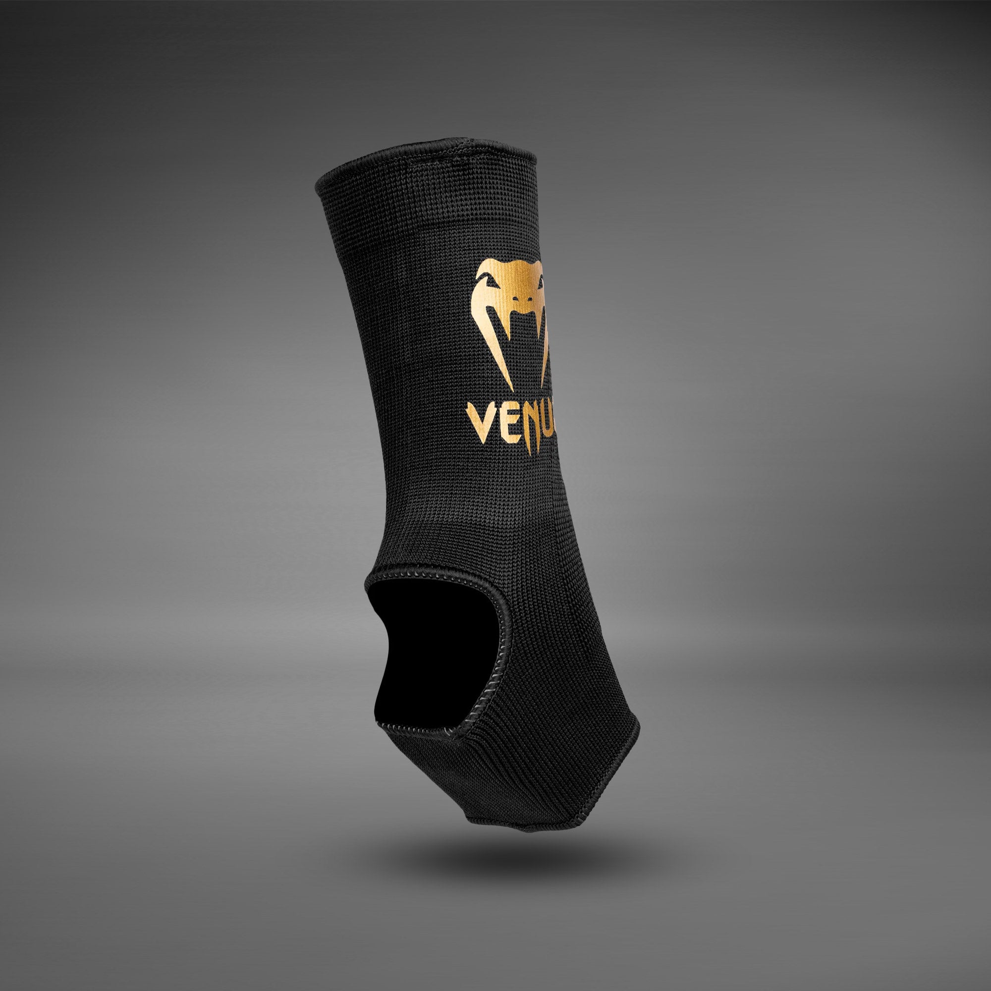 venum-kontact-kn-chelsch-tzer-guard-schwarz-gold image 2