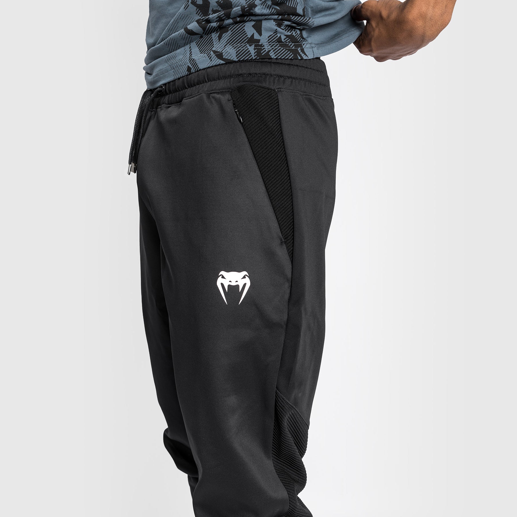 venum-ufc-authentic-fight-week-herrenhose-schwarz image 4