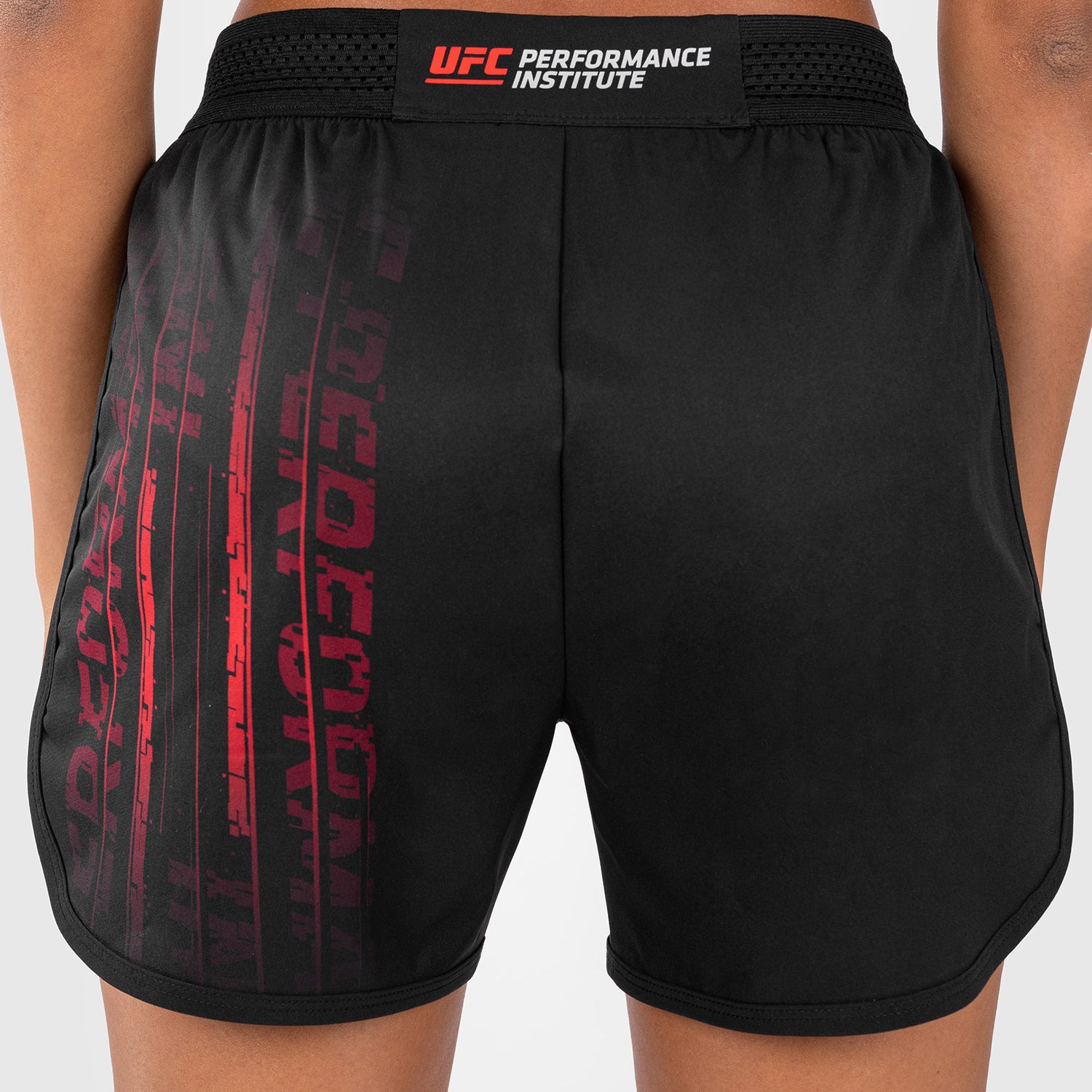 ufc-venum-performance-institute-2-0-trainingsshort-damen-schwarz-rot image 6
