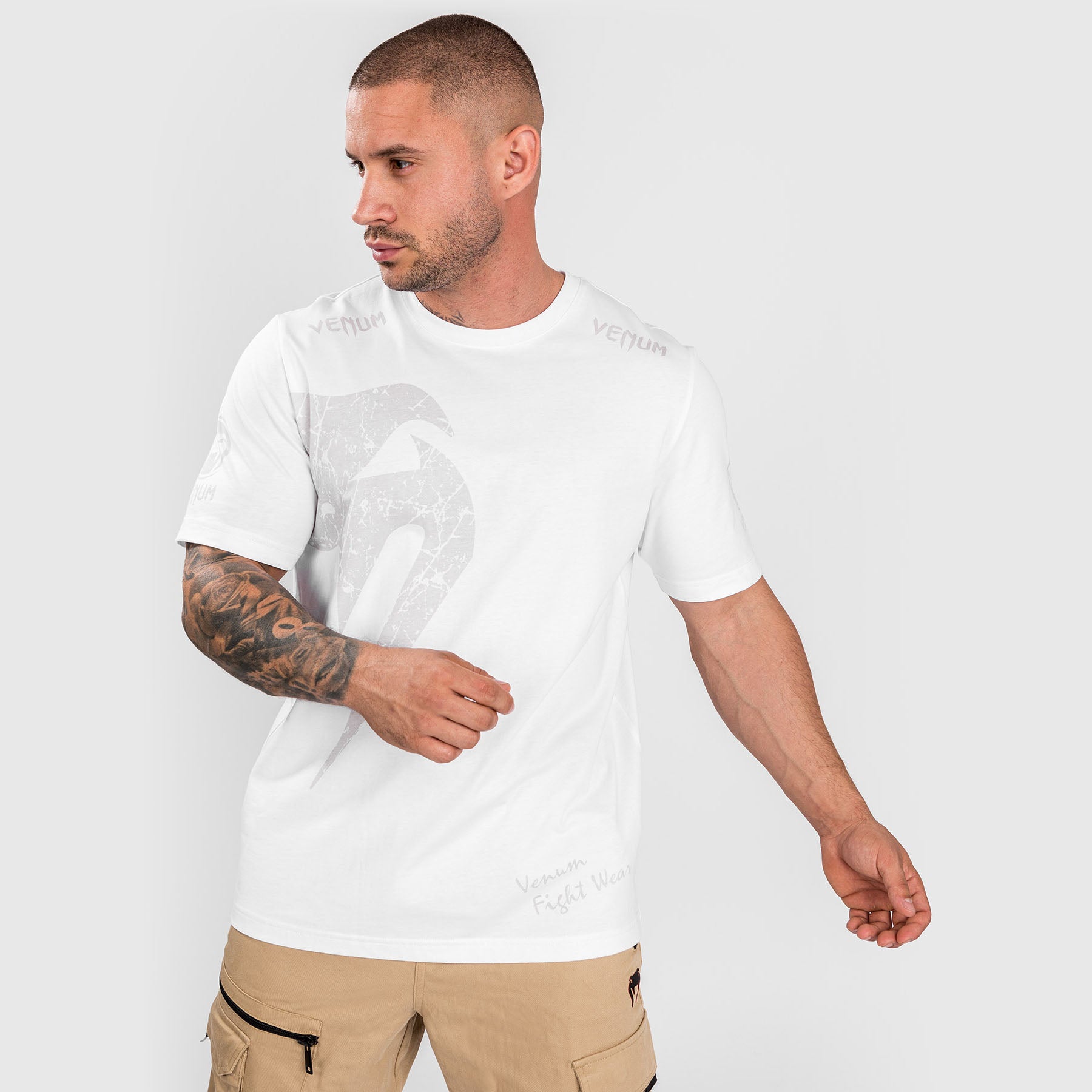 venum-giant-t-shirt-regular-fit-herren-wei image 2
