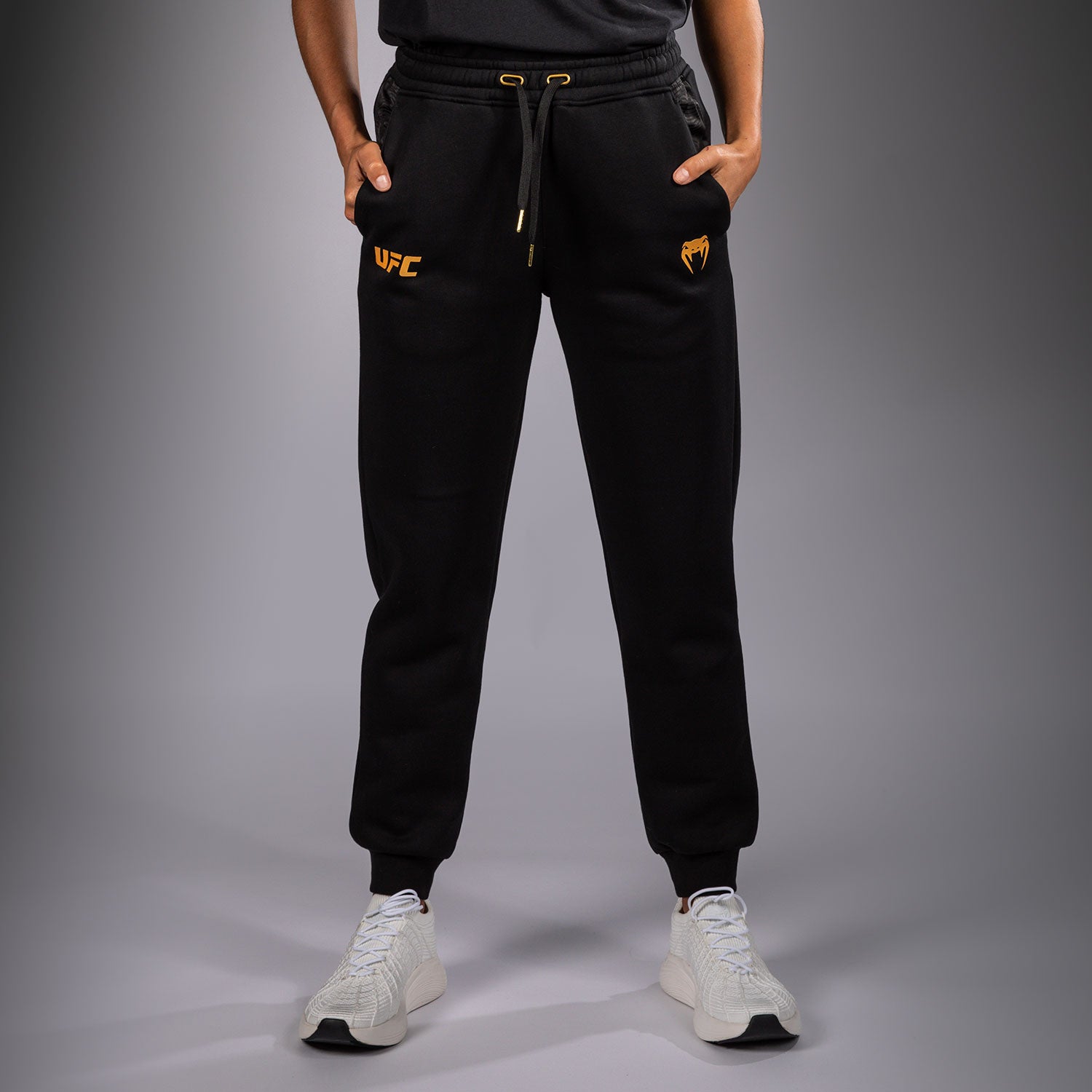 venum-ufc-zenith-by-venum-replica-hose-damen-champion-schwarz-gold image 4