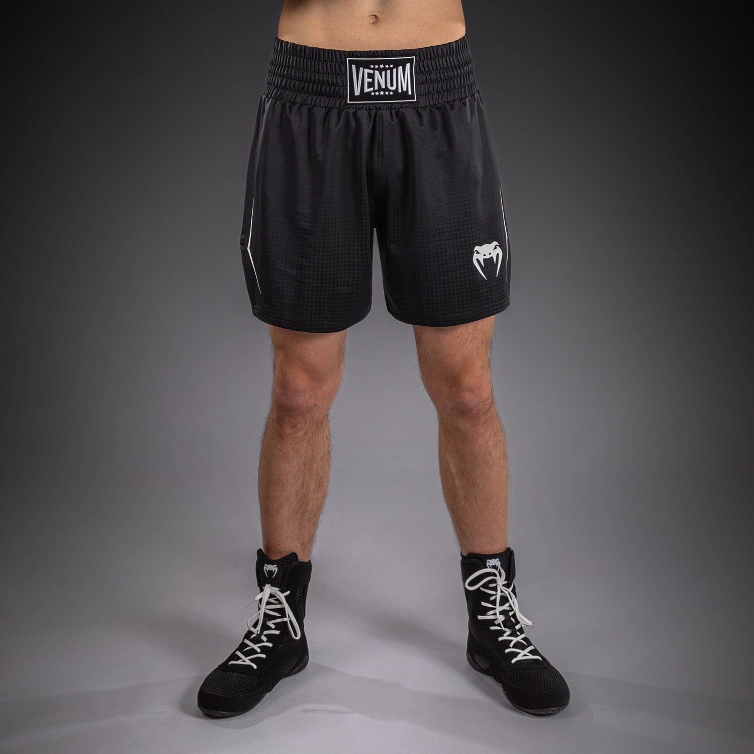 venum-stealth-boxshorts-herren-schwarz-wei image 1