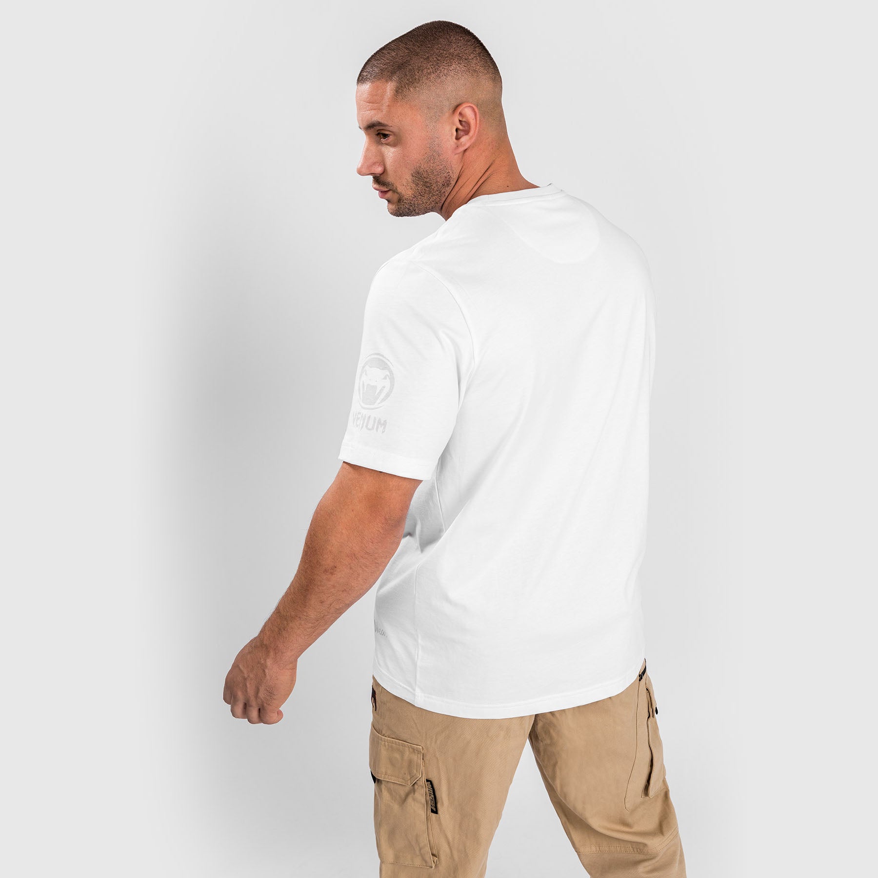 venum-giant-t-shirt-regular-fit-herren-wei image 3