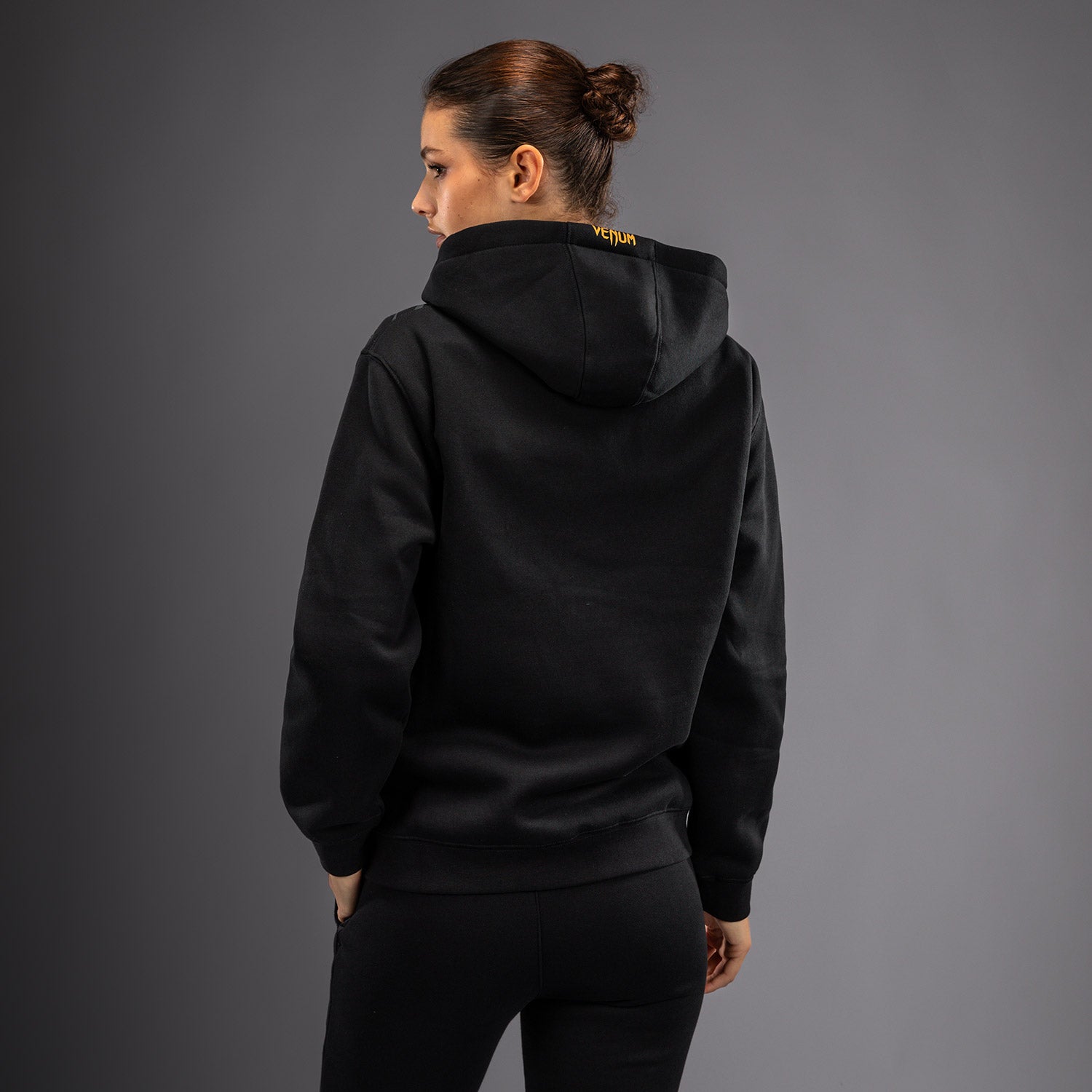 ufc-fusion-by-venum-replica-zip-hoodie-damen-champion-schwarz-gold image 5