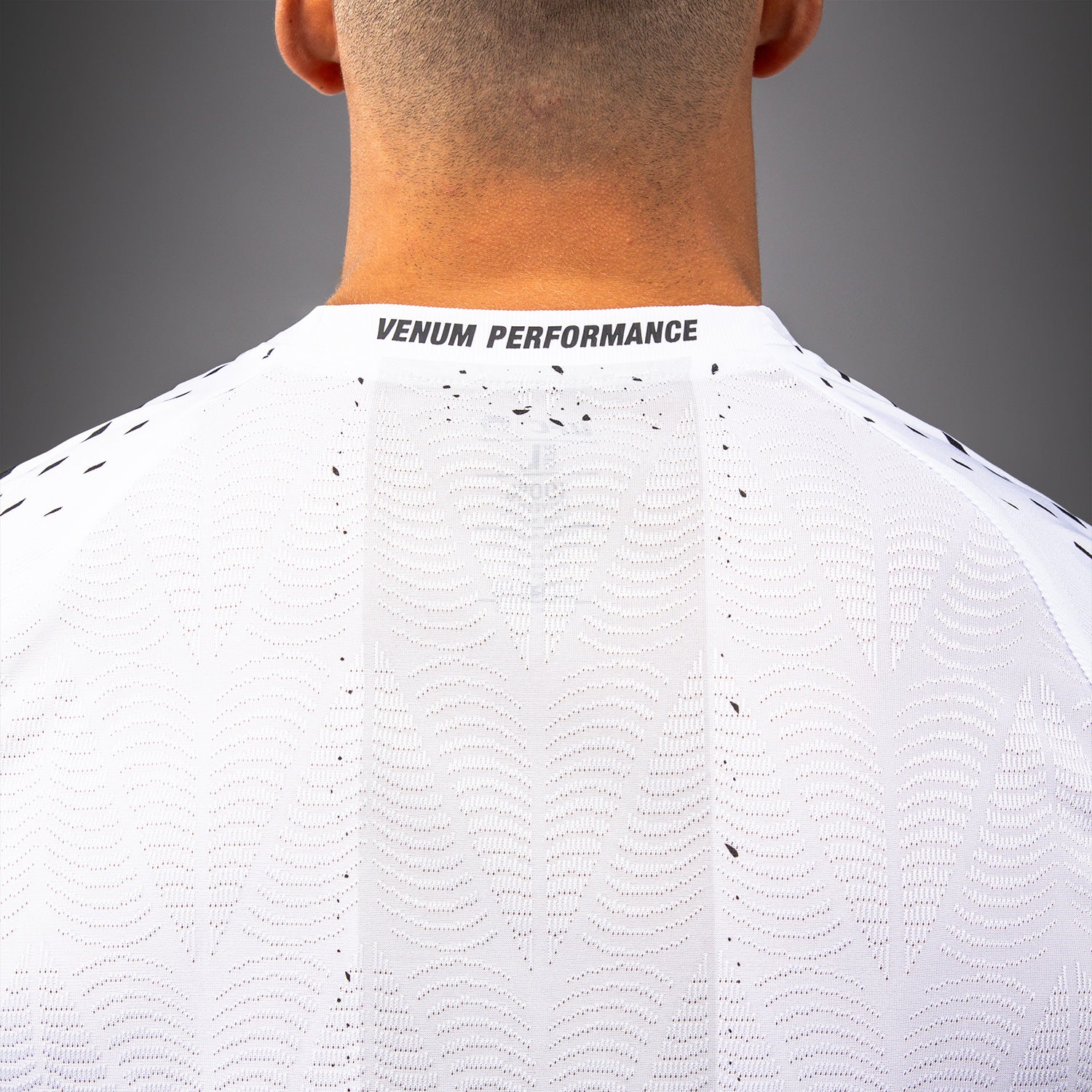 ufc-zenith-by-venum-authentic-fight-night-walkout-trikot-herren-personalisiert-w image 7