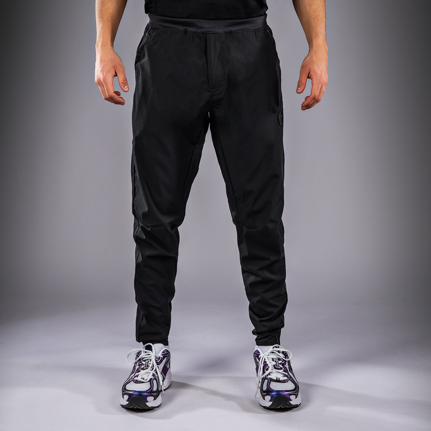 venum-aero-track-jogger-herren-schwarz image 1