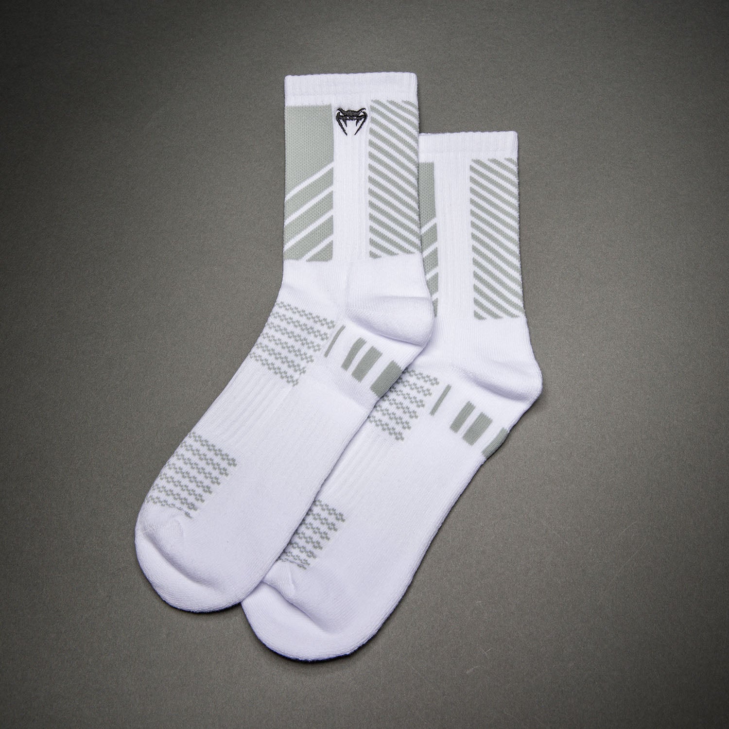 venum-vector-crew-socken-wei-grau image 1