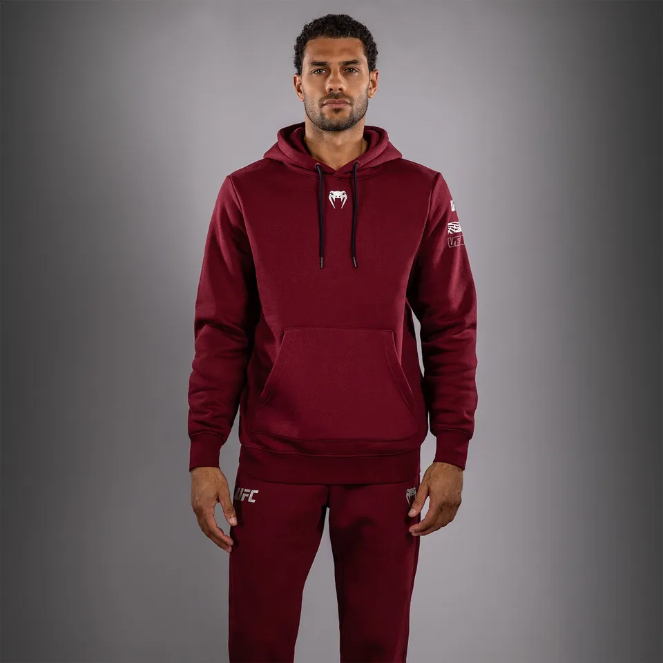 ufc-zenith-by-venum-authentic-fight-week-pullover-hoodie-herren-burgunderrot image 1