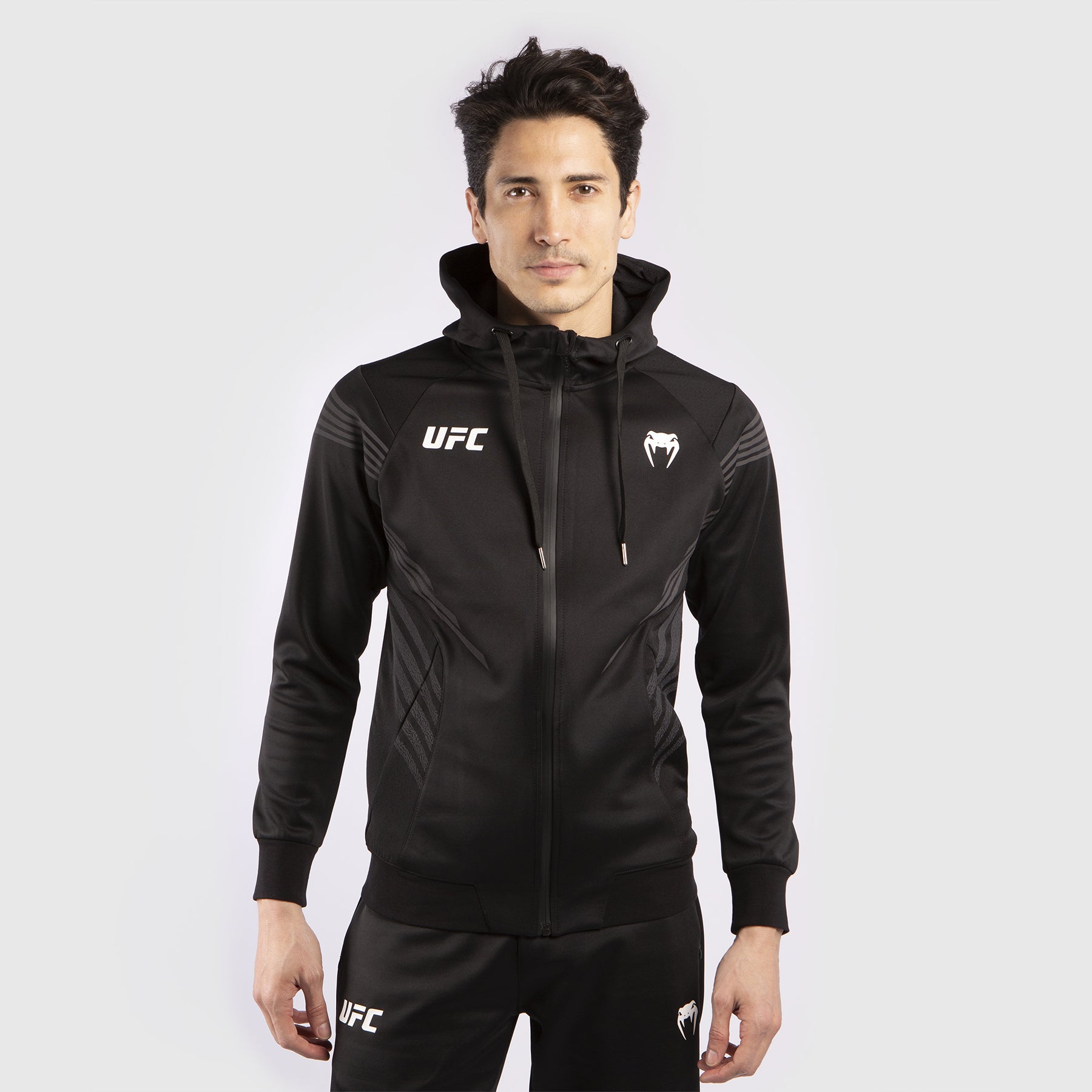 ufc-venum-pro-line-herren-hoodie-schwarz image 1