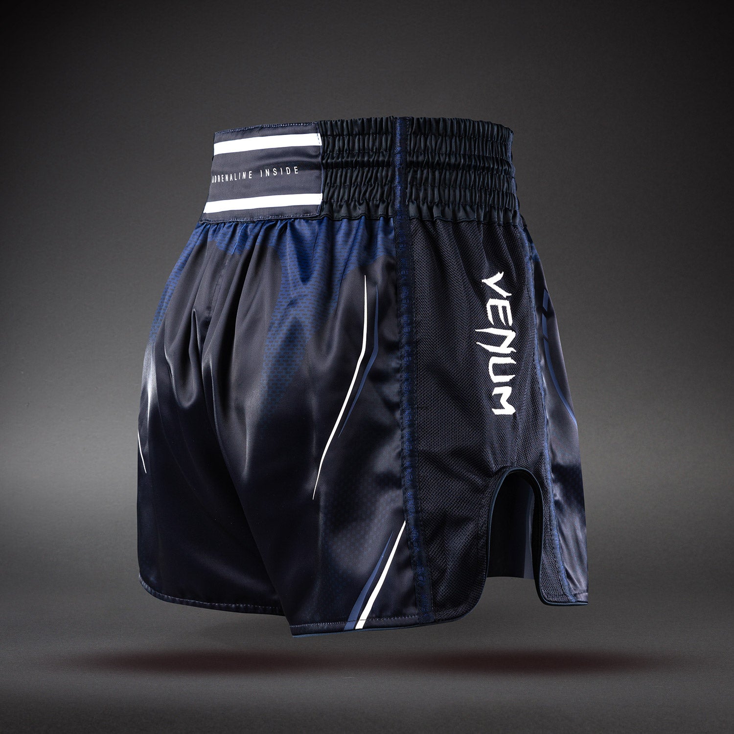 venum-g-core-muay-thai-shorts-marineblau-wei image 4