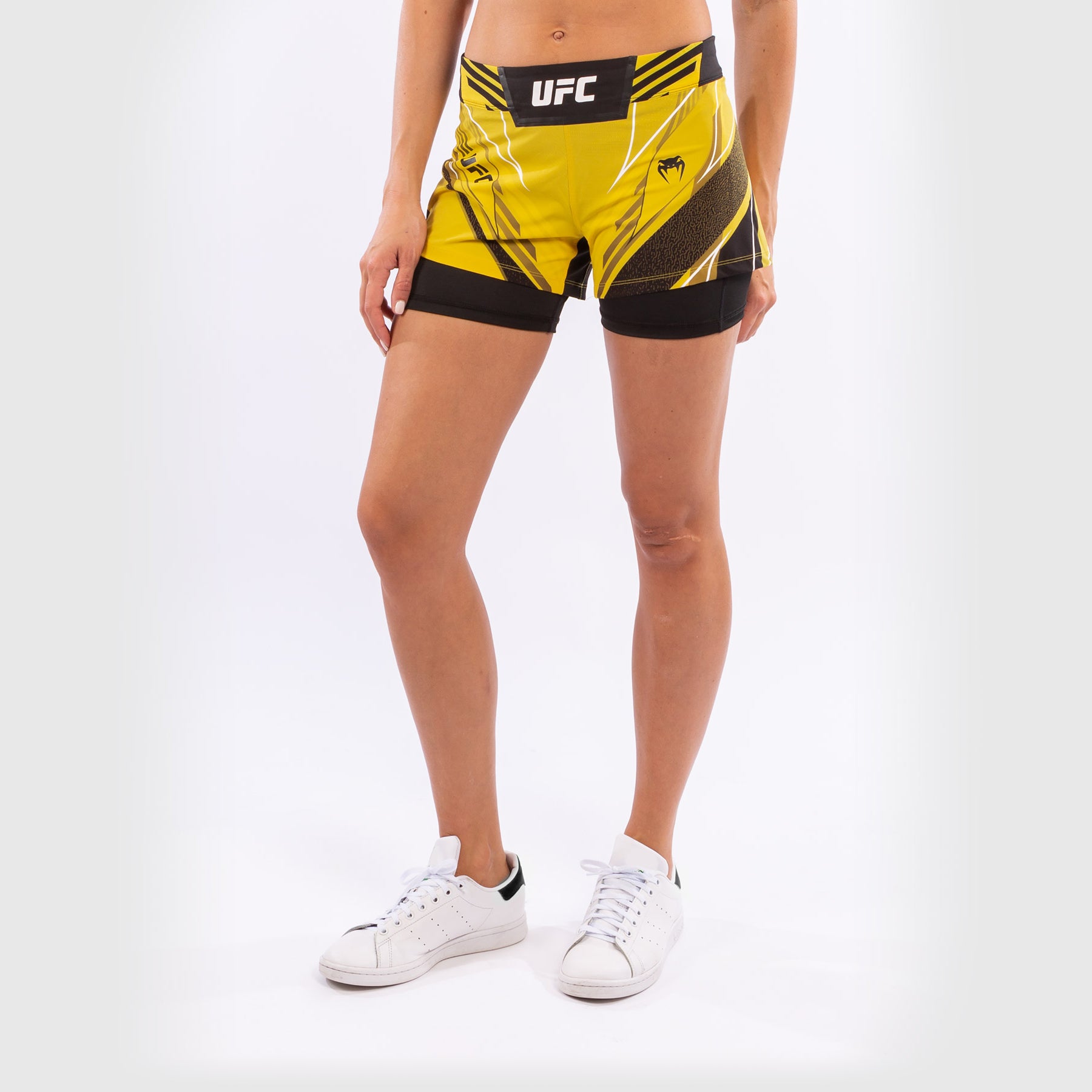 ufc-venum-authentic-fight-night-damen-shorts-short-fit-gelb image 2