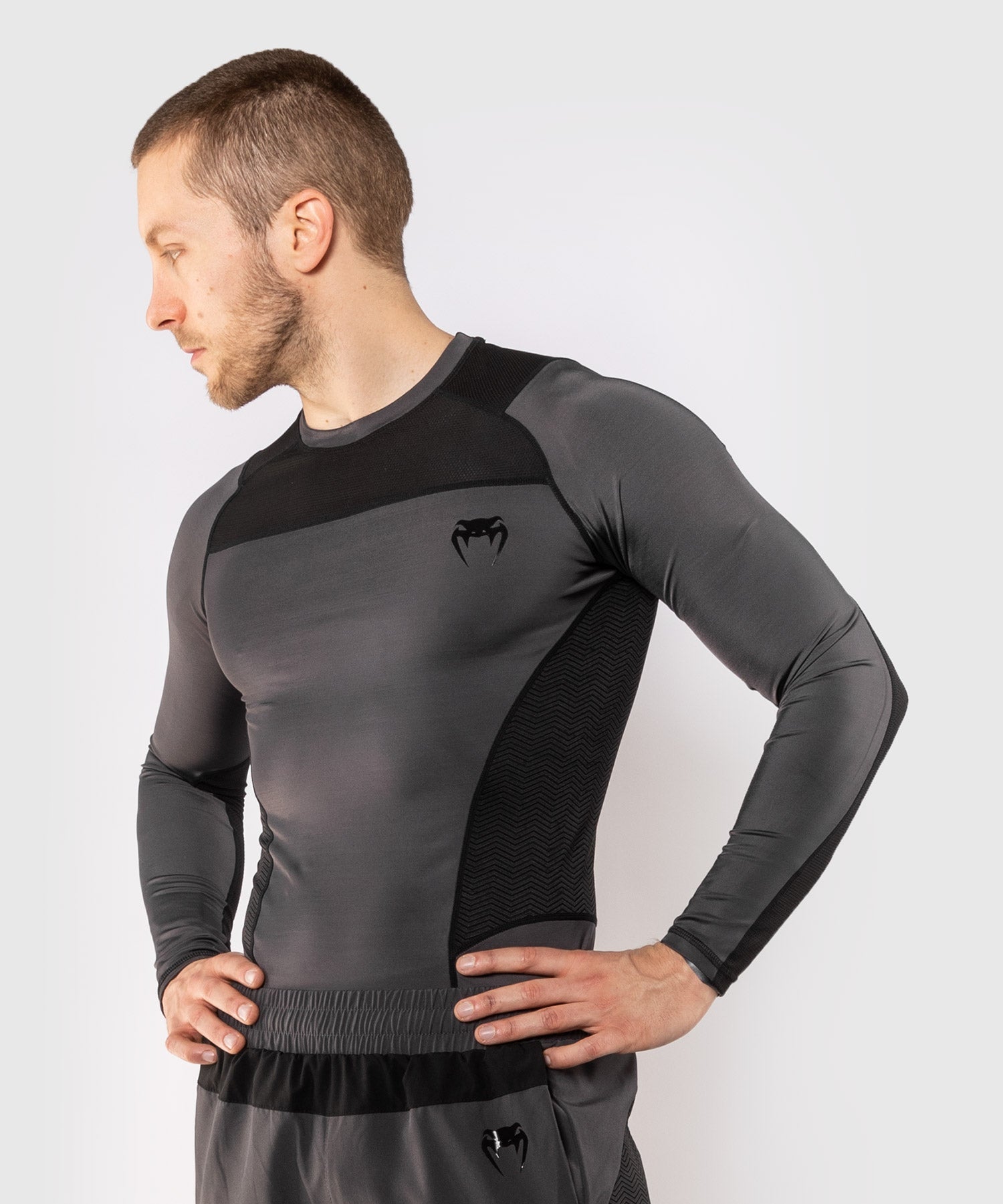 venum-g-fit-rashguard-langarm-grau-schwarz image 3