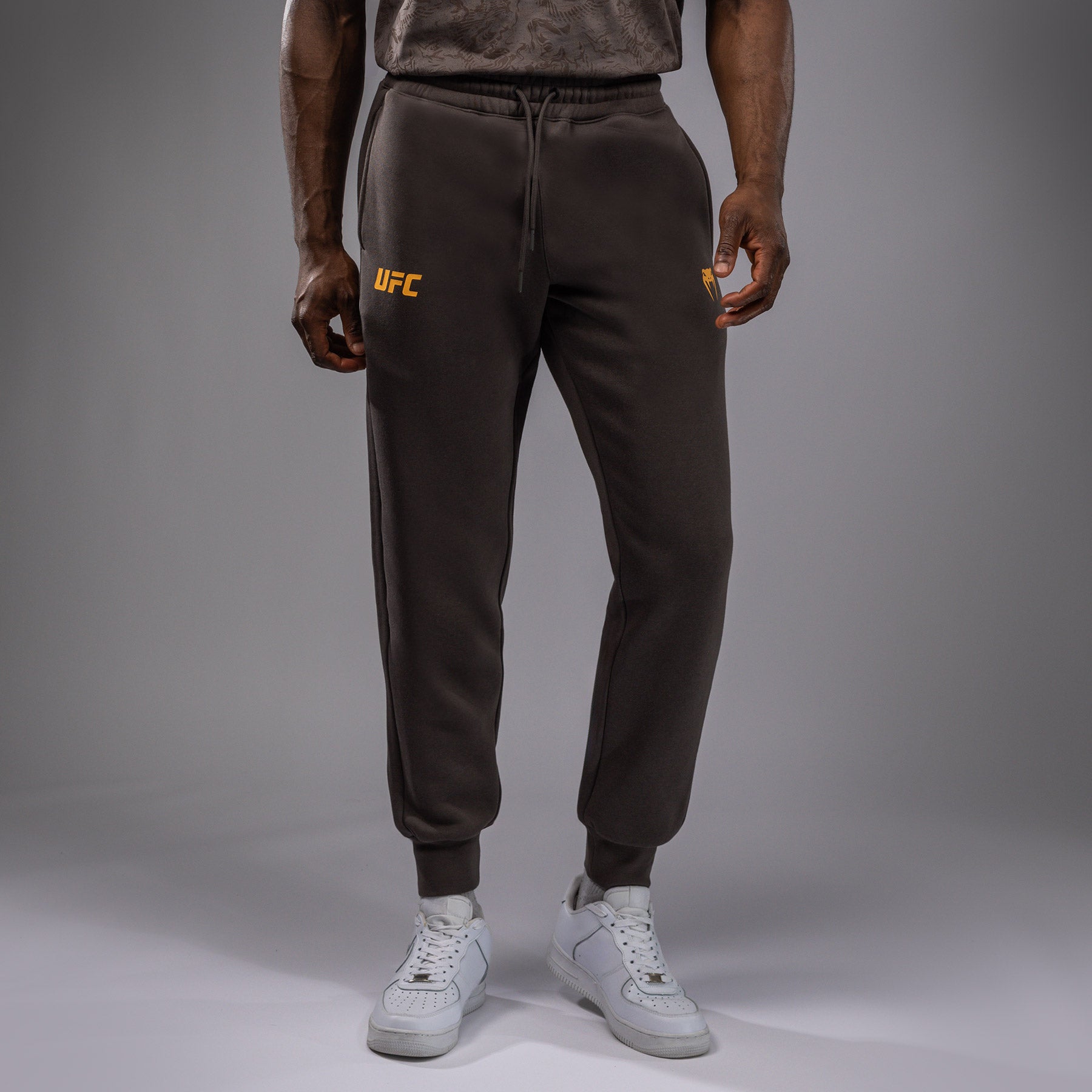 venum-ufc-fusion-fight-week-herren-baumwollhose-solid-erdiges-braun image 1