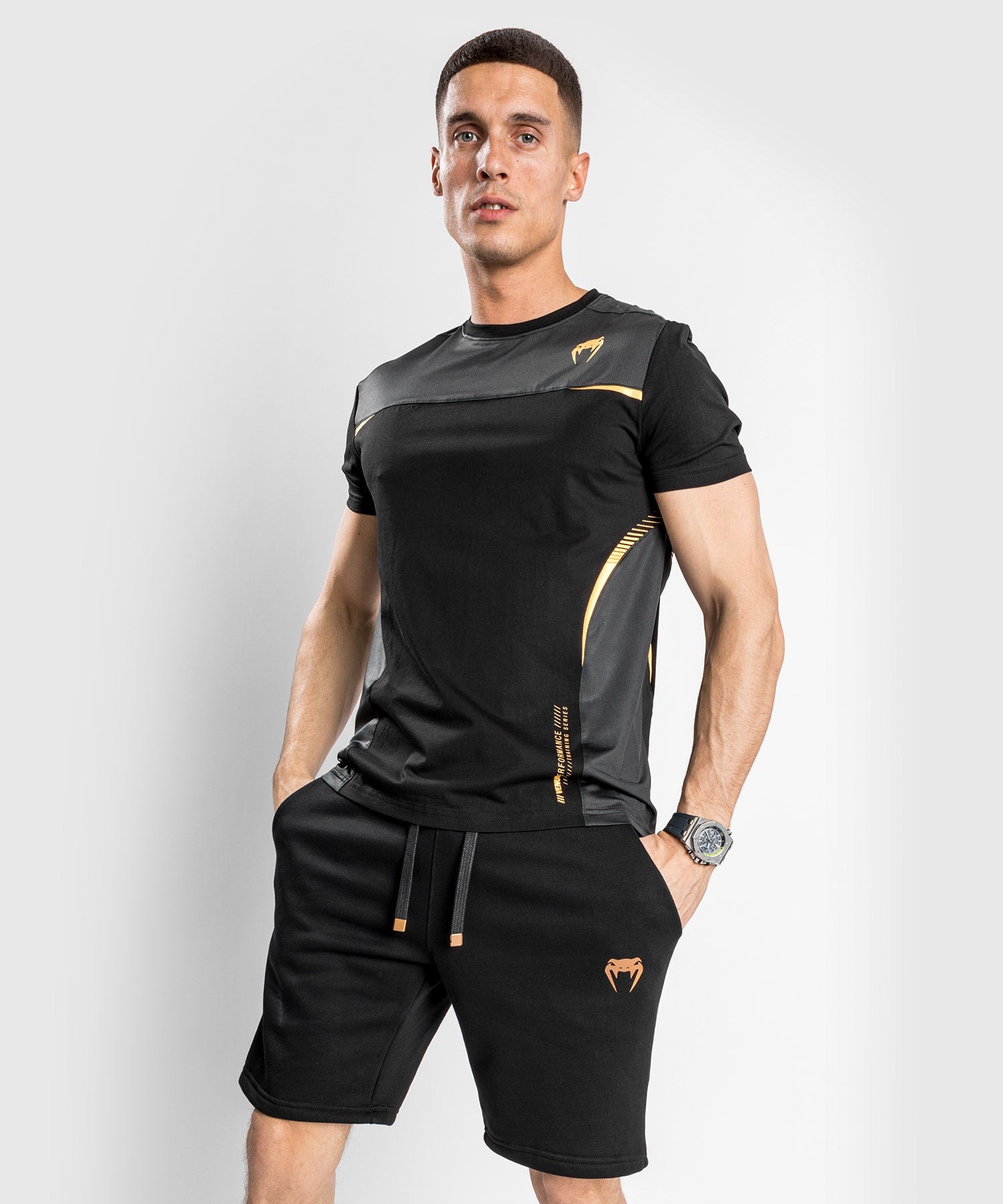 venum-tempest-2-0-t-shirt-schwarz-gold image 1