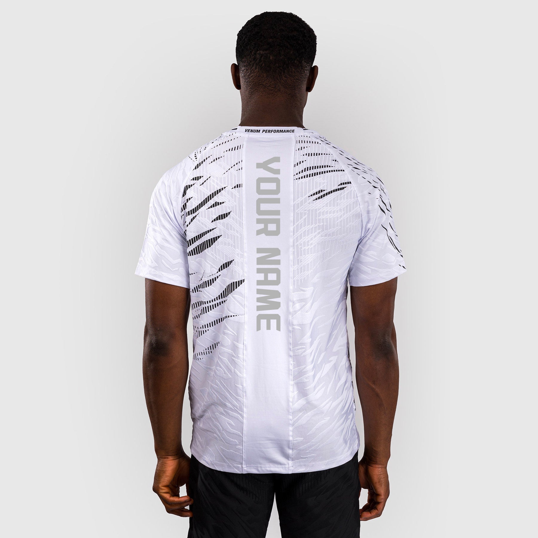 ufc-fusion-by-venum-authentic-fight-night-walkout-jersey-herren-wei-personalisie image 1