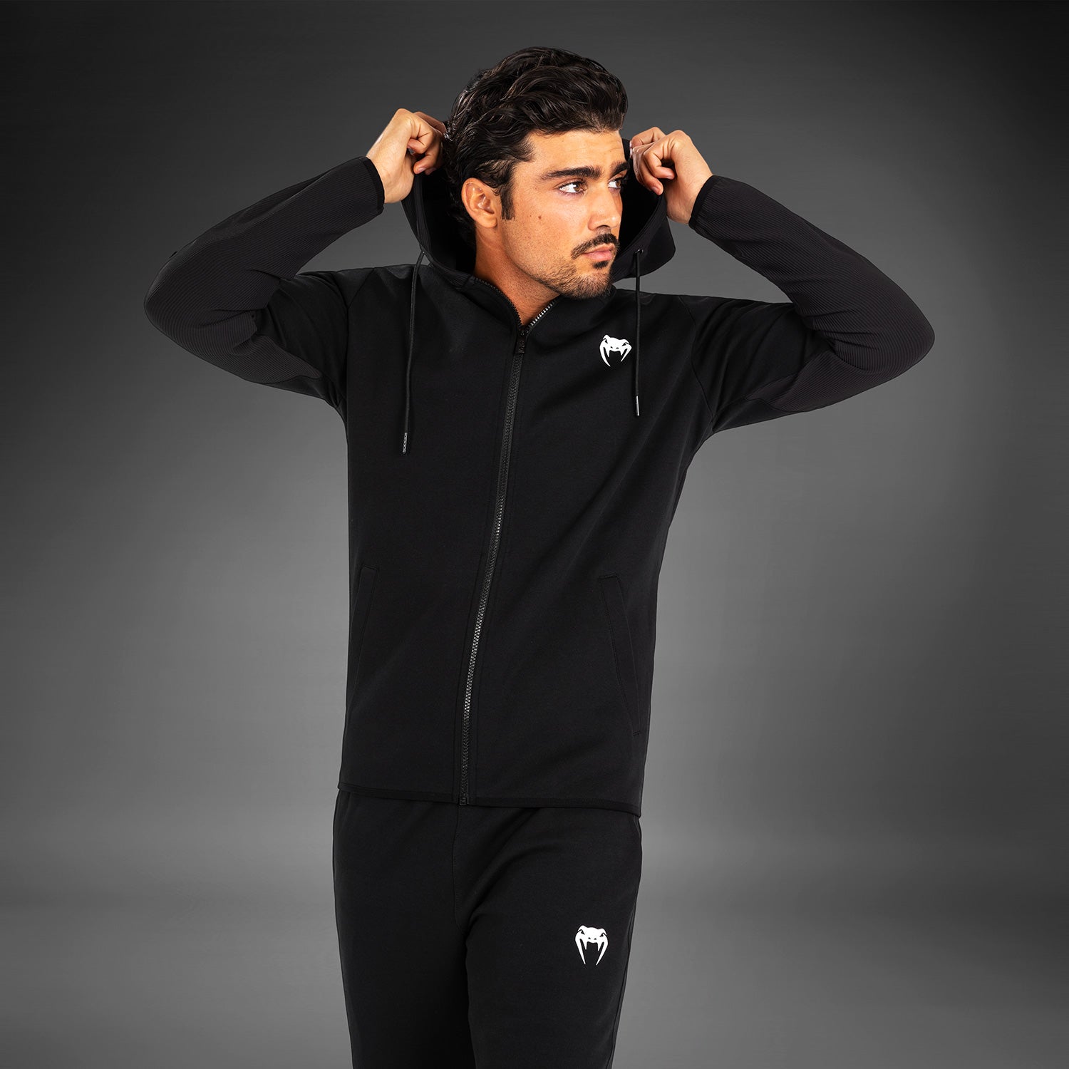venum-contender-4-0-herren-hoodie-mit-rei-verschluss-schwarz image 4