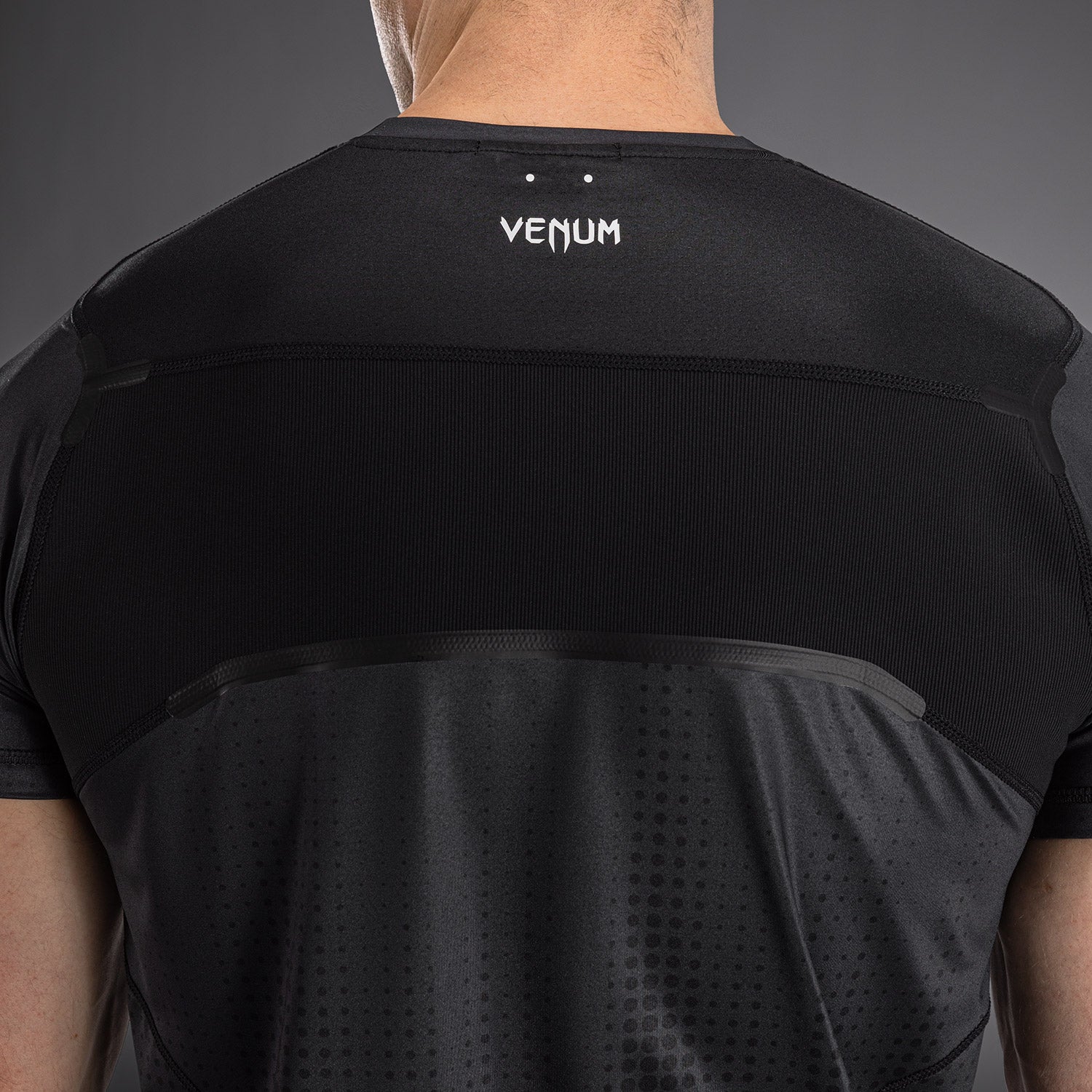 venum-stealth-dry-tech-t-shirt-schwarz-wei image 6