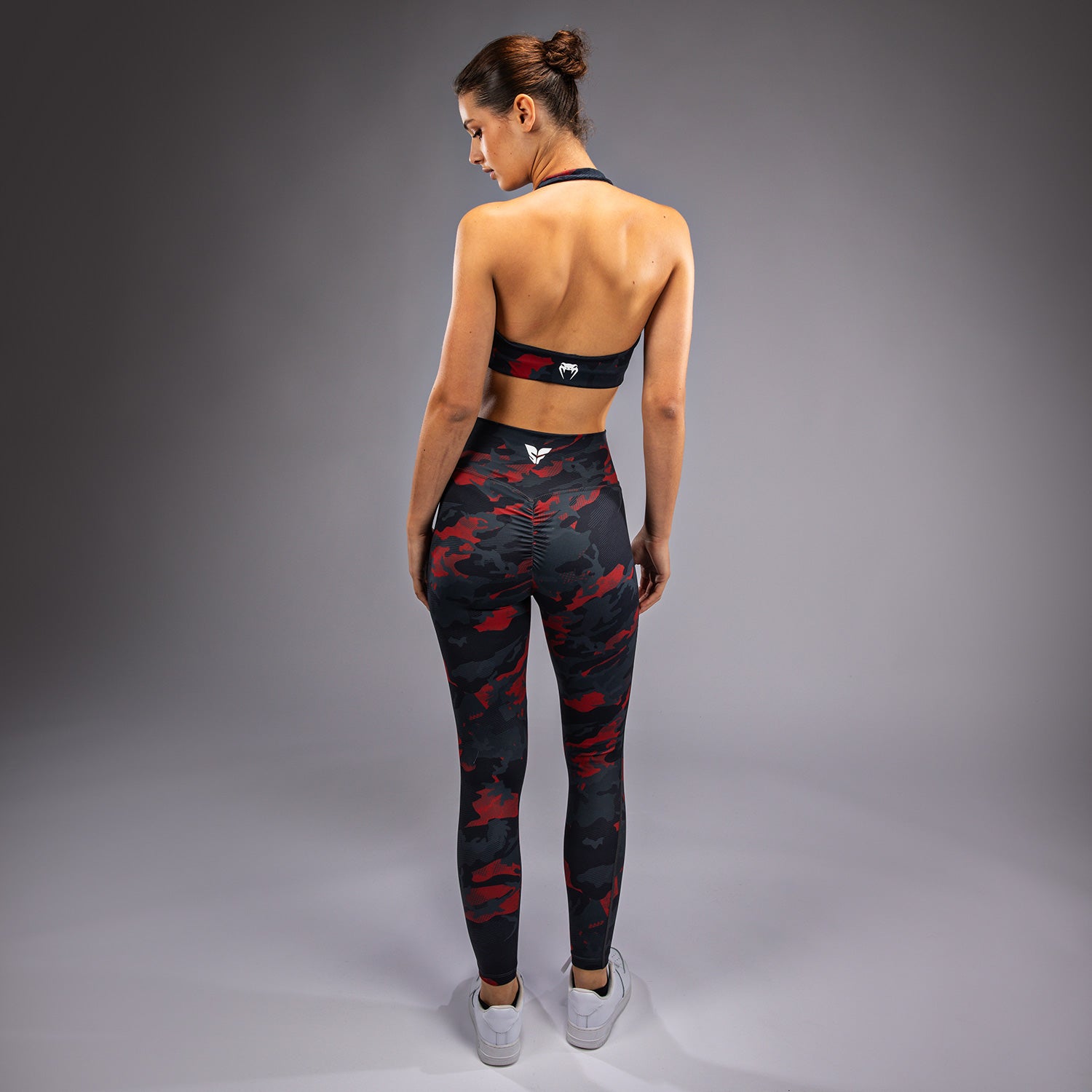 venum-x-sophia-rose-damen-sport-bh-urban-red-camo image 6