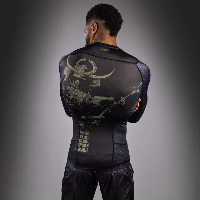 venum-x-assassin-s-creed-shadows-rashguard-langarm-schwarz-herren image 1