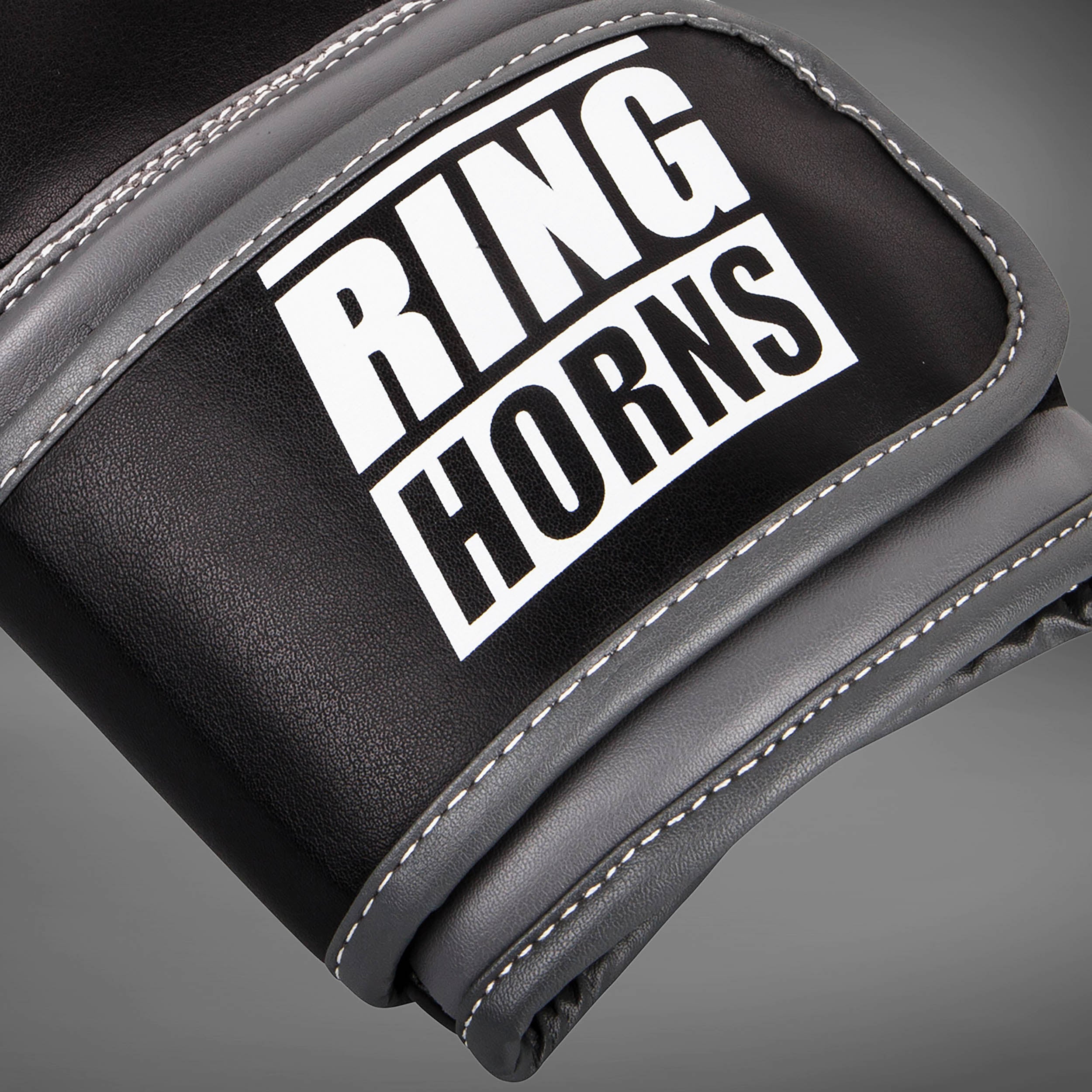 ringhorns-charger-by-venum-boxhandschuhe-schwarz-2 image 3