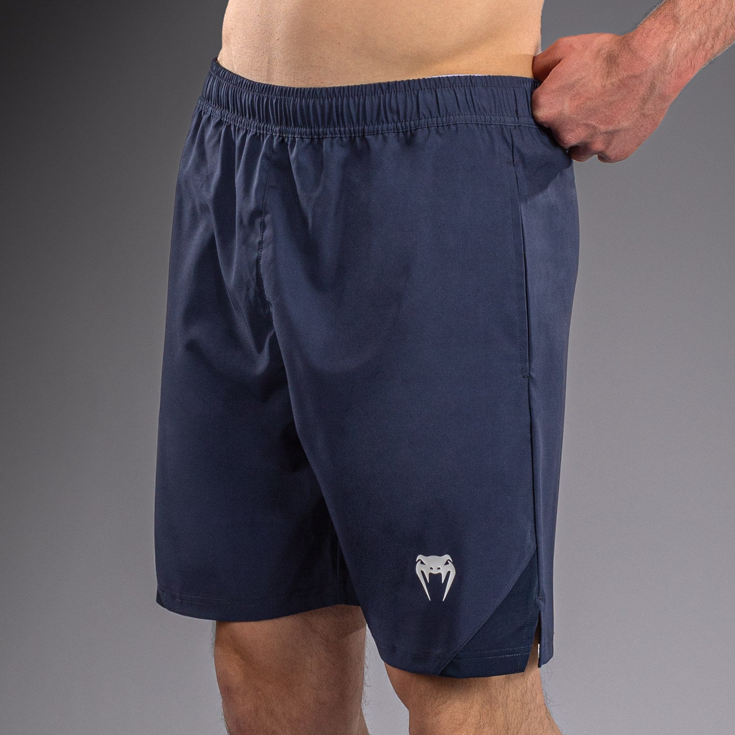 venum-contender-herren-trainingsshorts-marineblau-wei image 5